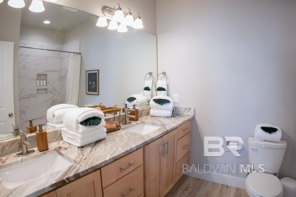 588 E Beach Boulevard UNIT D, Gulf Shores, AL, 36561