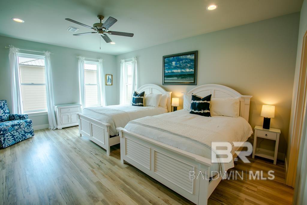 588 E Beach Boulevard UNIT D, Gulf Shores, AL, 36561