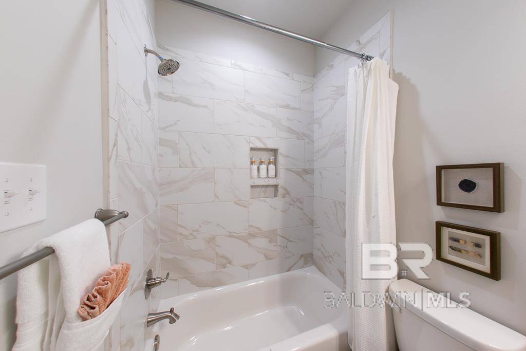 588 E Beach Boulevard UNIT D, Gulf Shores, AL, 36561