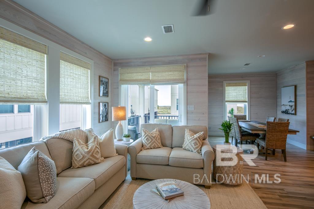 588 E Beach Boulevard UNIT D, Gulf Shores, AL, 36561