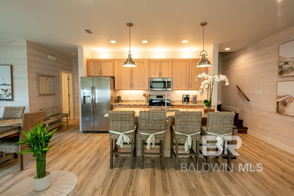 588 E Beach Boulevard UNIT D, Gulf Shores, AL, 36561