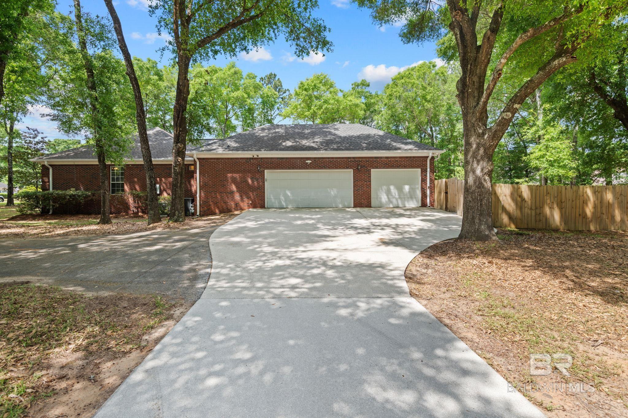 8500 Vintage Woods Drive, Mobile, AL, 36619