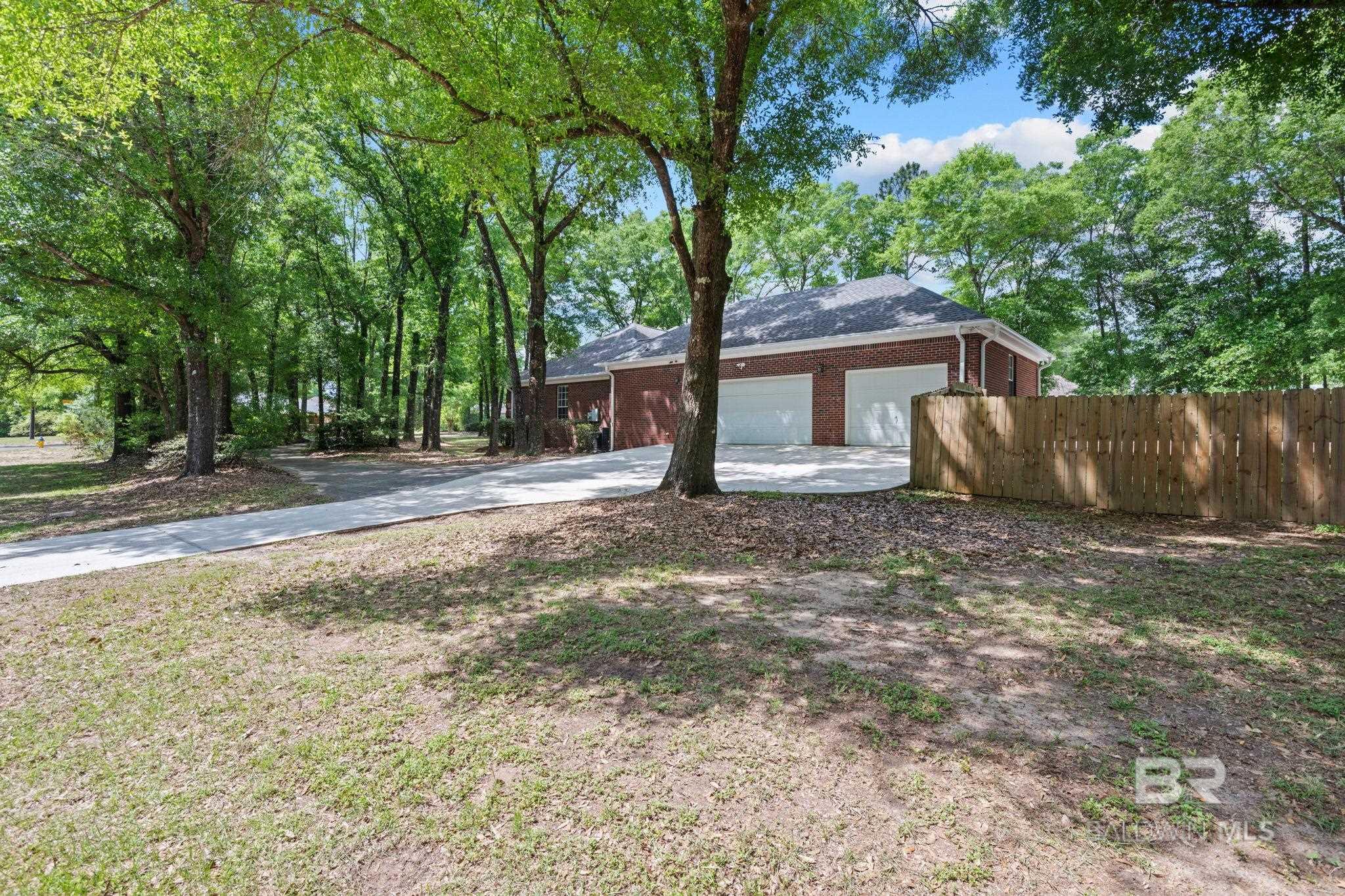 8500 Vintage Woods Drive, Mobile, AL, 36619