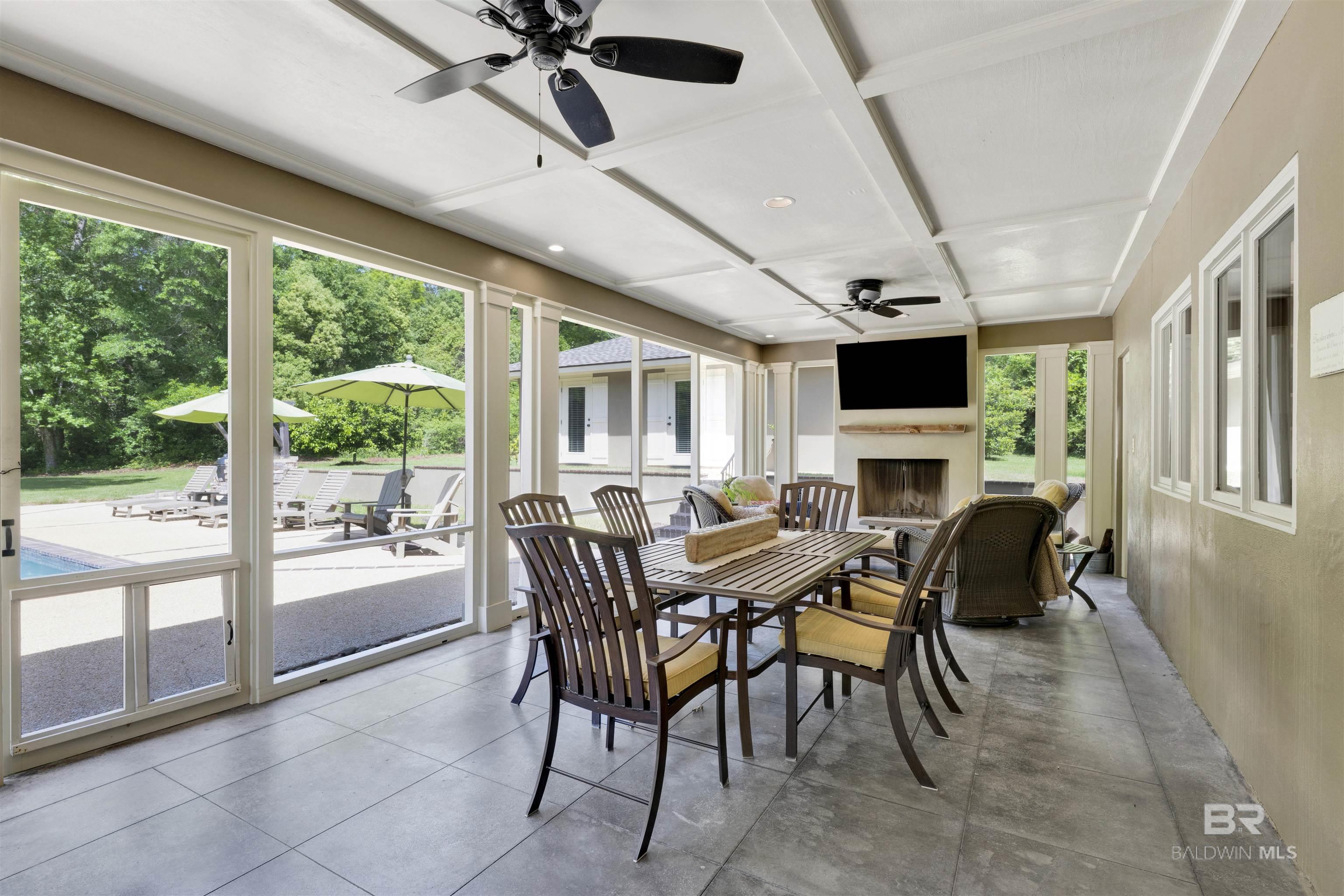 6801 N Winding Brook Drive, Daphne, AL, 36526