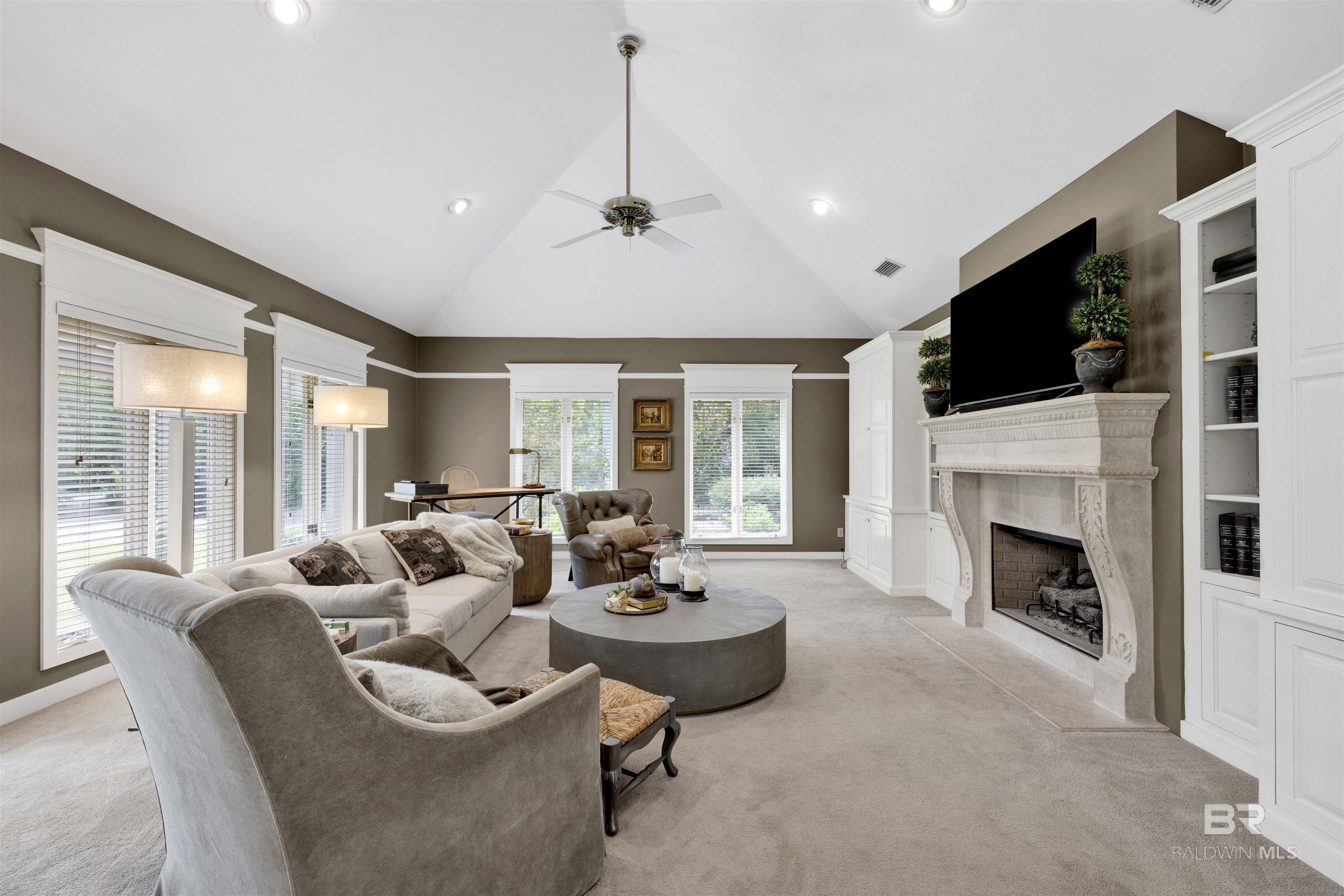 6801 N Winding Brook Drive, Daphne, AL, 36526