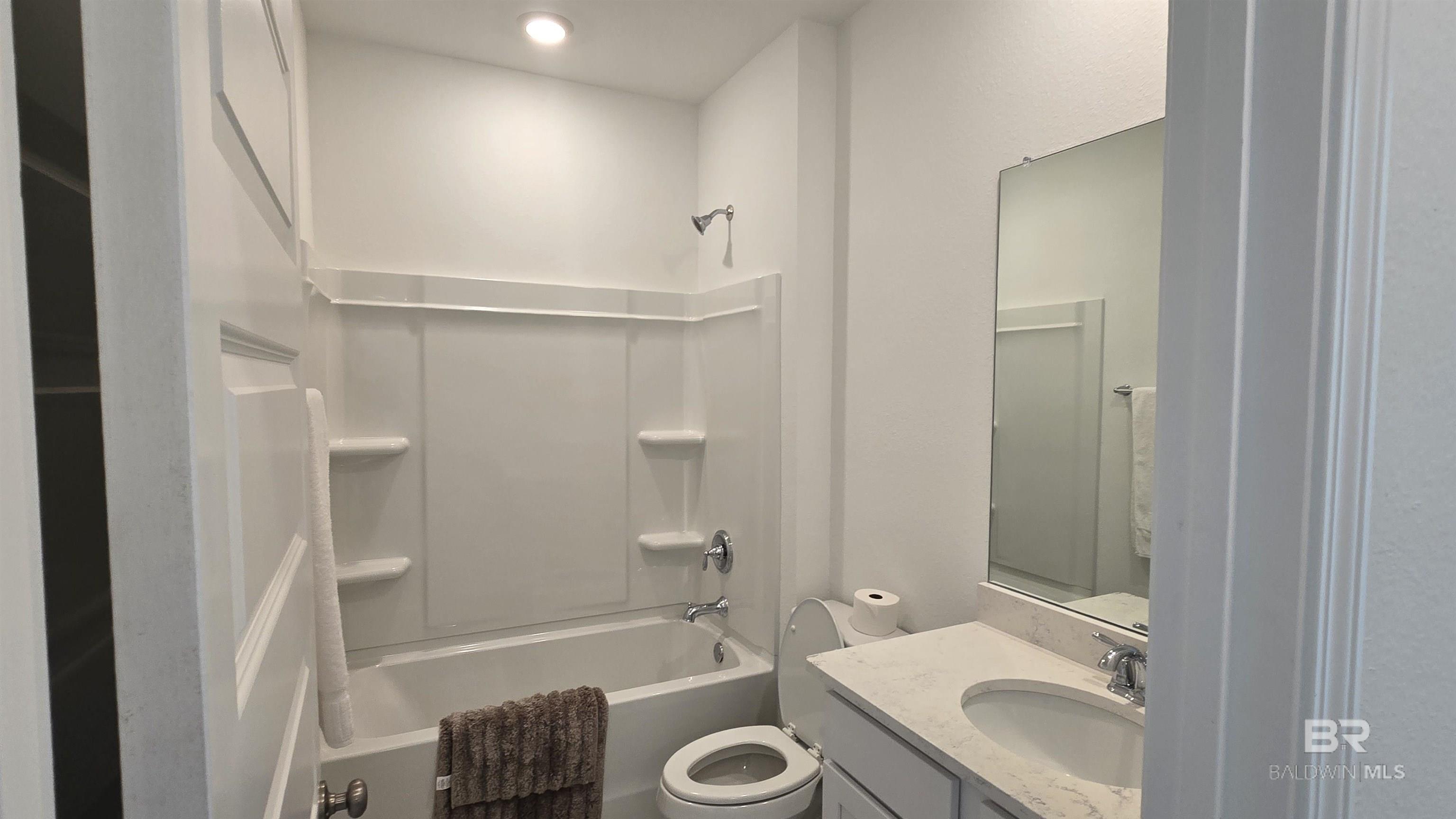 586 Shepard Street, Gulf Shores, AL, 36542