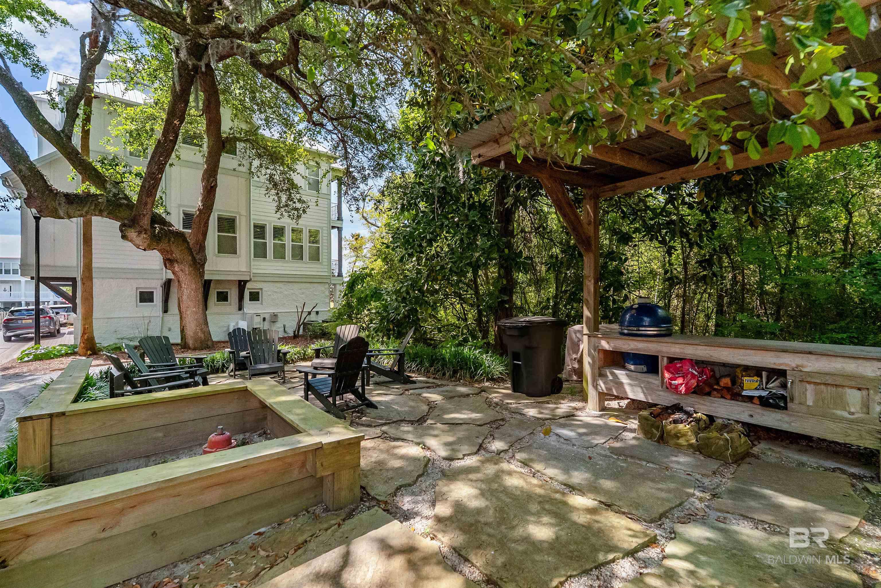 https://zimg.paragon.ice.com/ParagonImages/Property/PG/BCAR/395297/11/0/0/d3b4ed3917b2973899acab0e1f608606/7/bb5ff257dca194e4a8b83f738066278c/395297-839596fe-2c26-462e-b228-ef0be1527af8.JPG