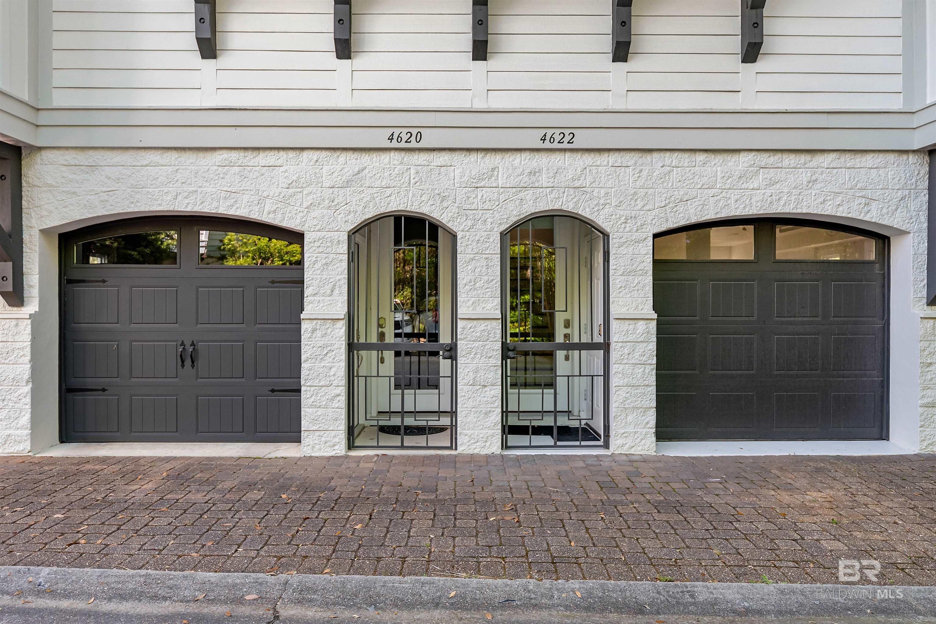 https://zimg.paragon.ice.com/ParagonImages/Property/PG/BCAR/395297/14/0/0/e4a5017f1299c195193b1bc9be688d74/7/bb5ff257dca194e4a8b83f738066278c/395297-5157b841-56cd-4566-8bea-529603c1e46b.JPG
