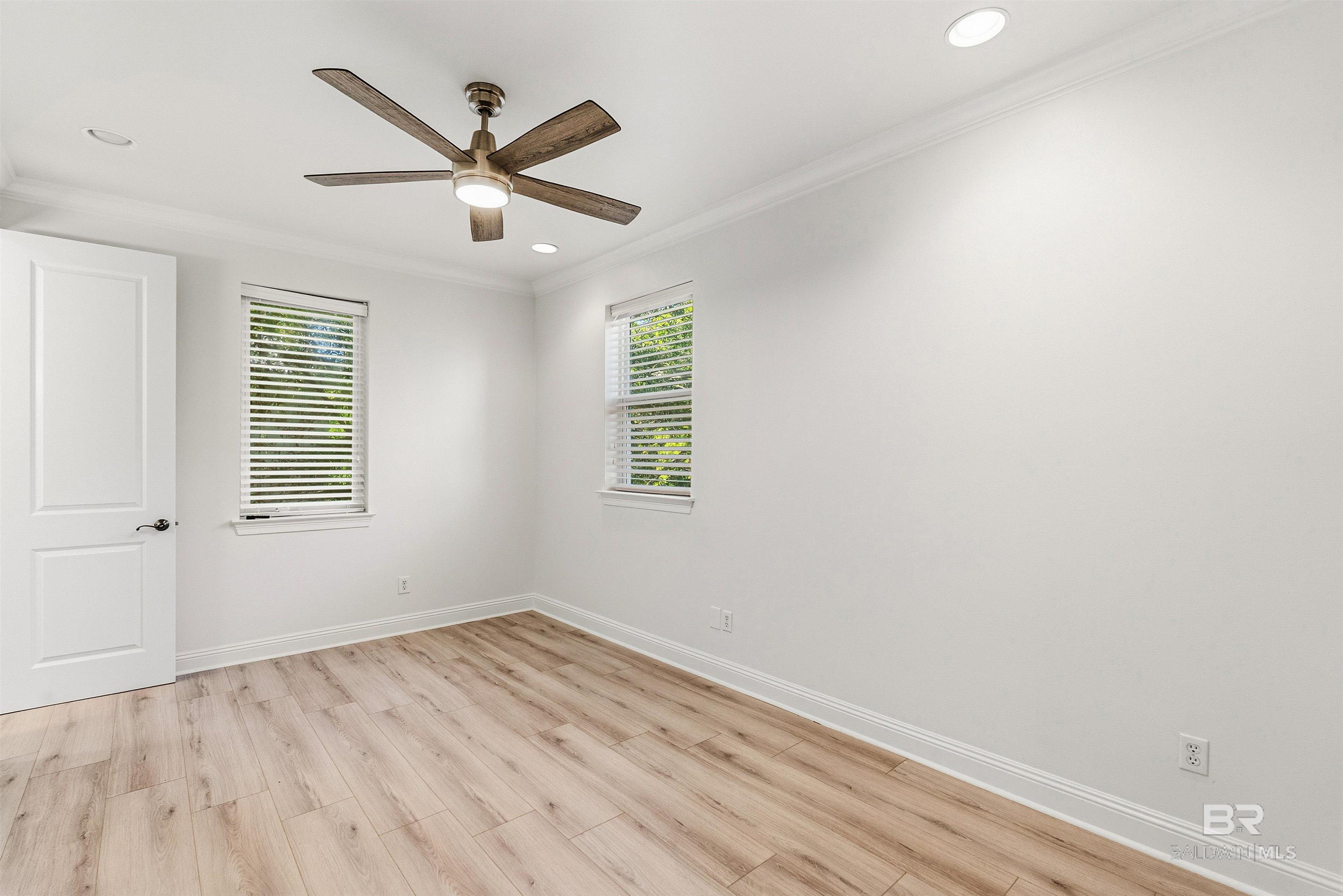 https://zimg.paragon.ice.com/ParagonImages/Property/PG/BCAR/395297/38/0/0/19af834984ff384505d563dba7b1af65/7/bb5ff257dca194e4a8b83f738066278c/395297-61a96bad-9d67-45fe-a70a-573b78689d47.JPG