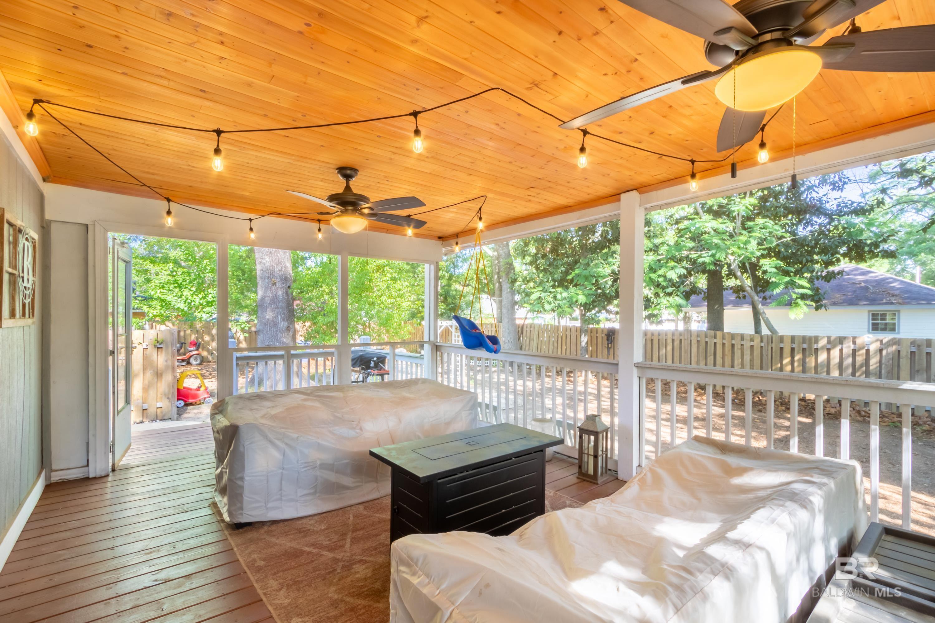 220 W Spruce Avenue, Foley, AL, 36535