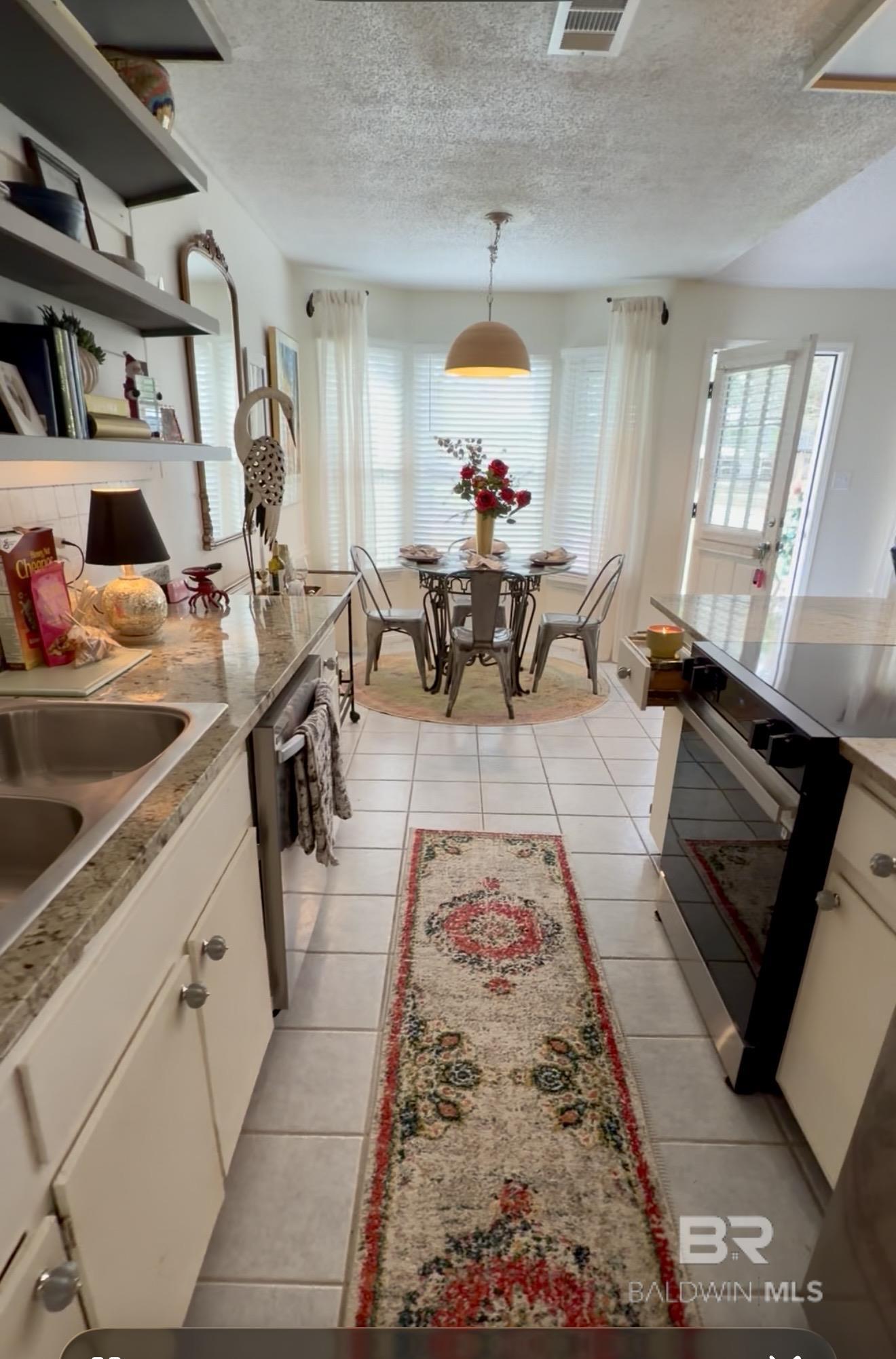 715 W Orchid Avenue, Foley, AL, 36535