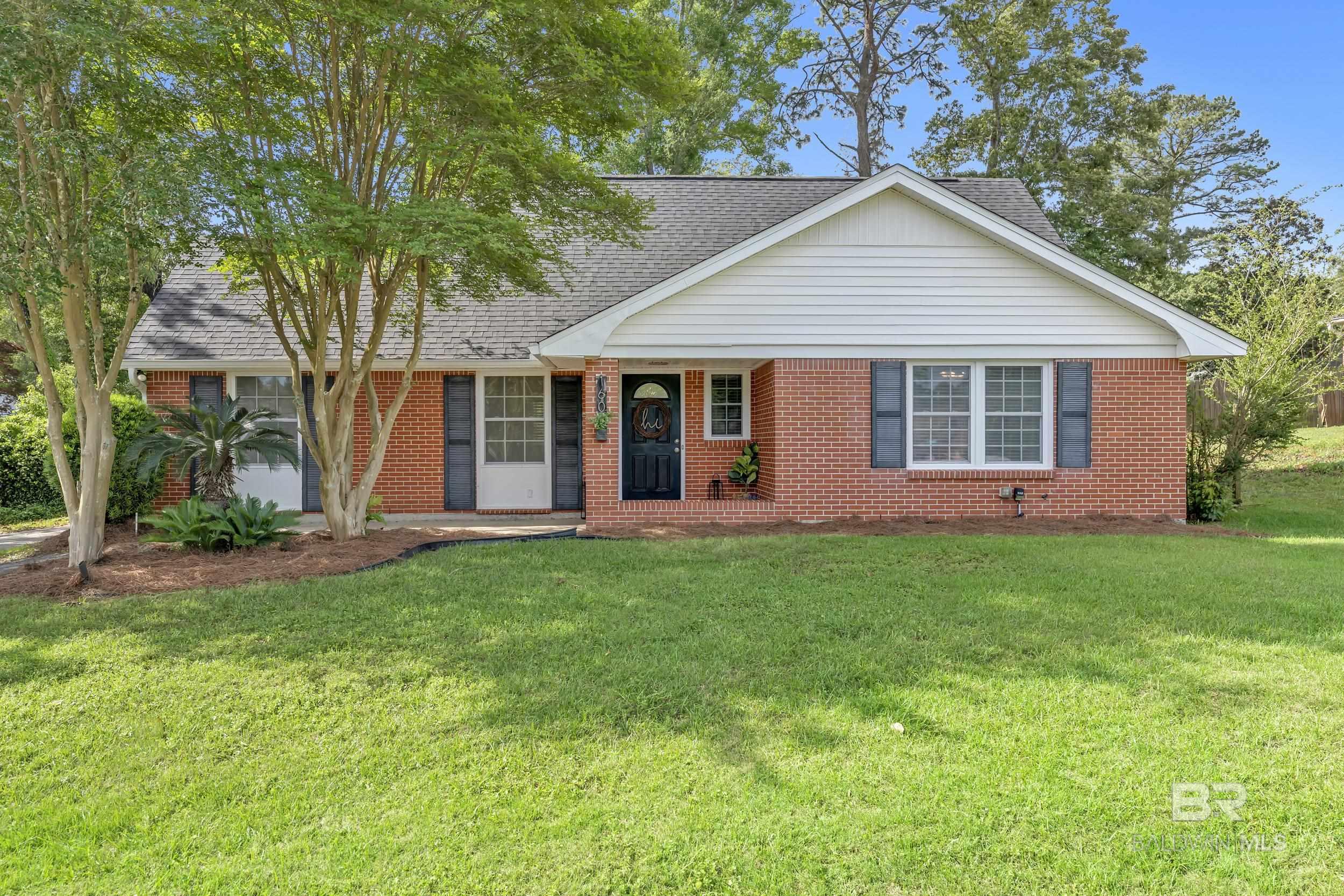 160 Country Club Drive, Daphne, AL, 36526