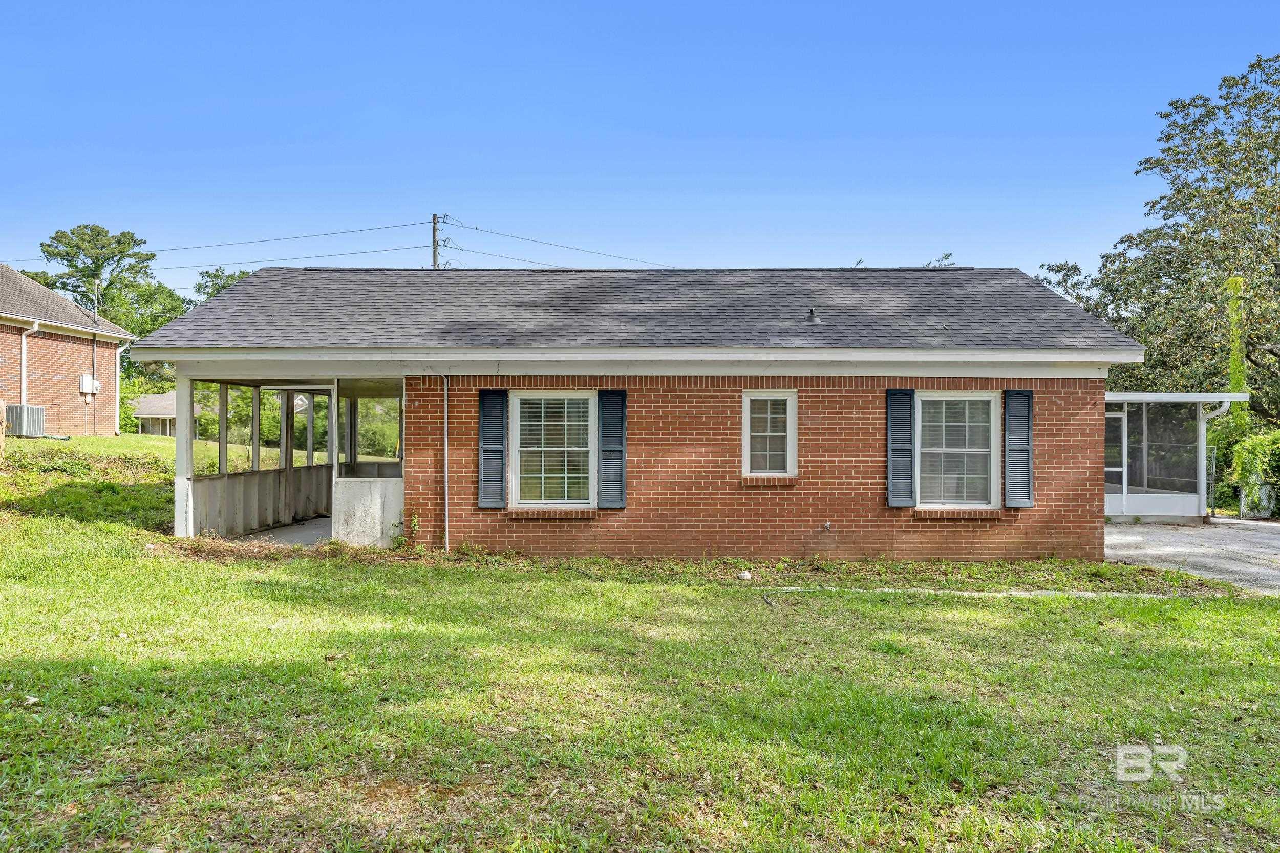 160 Country Club Drive, Daphne, AL, 36526