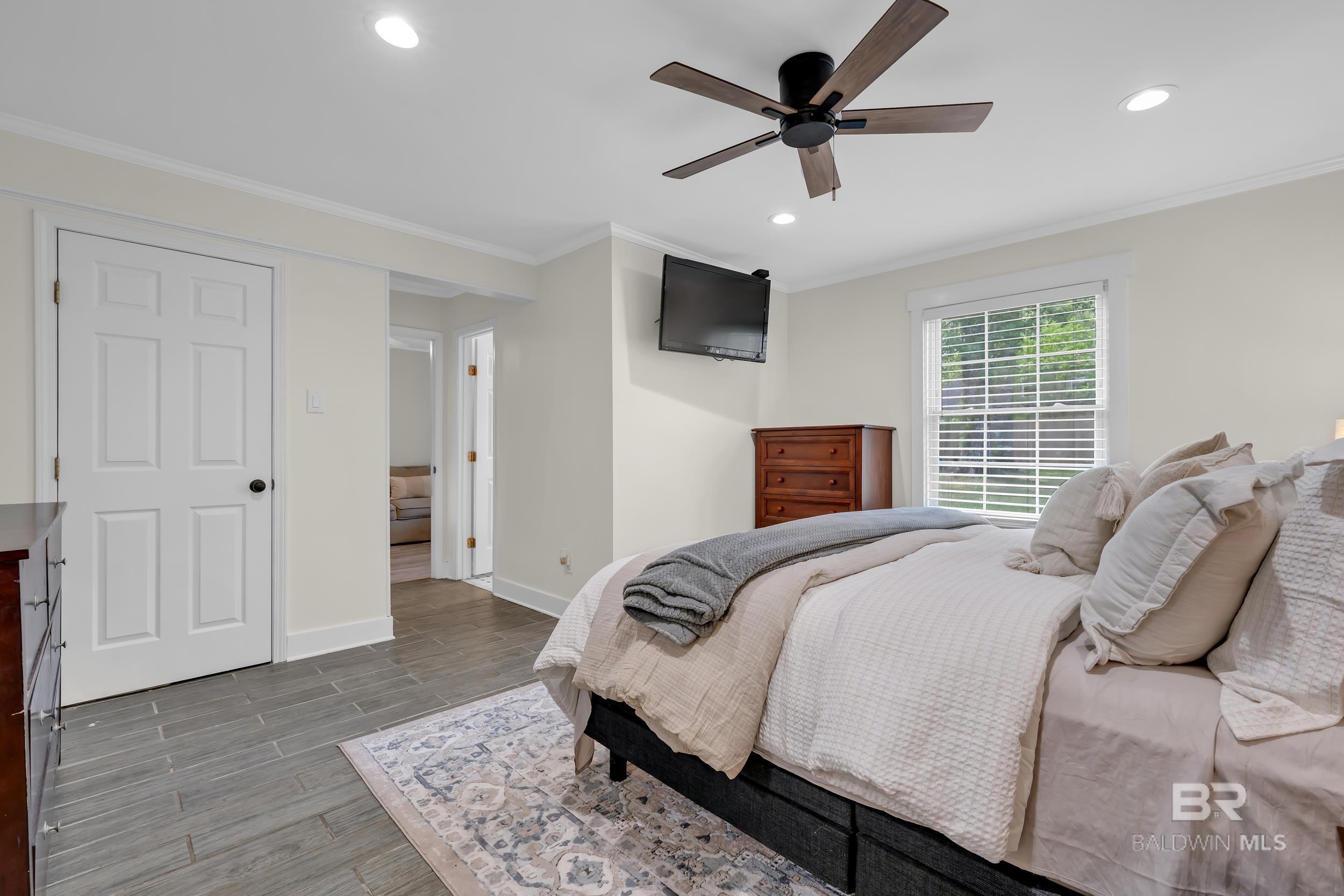 160 Country Club Drive, Daphne, AL, 36526