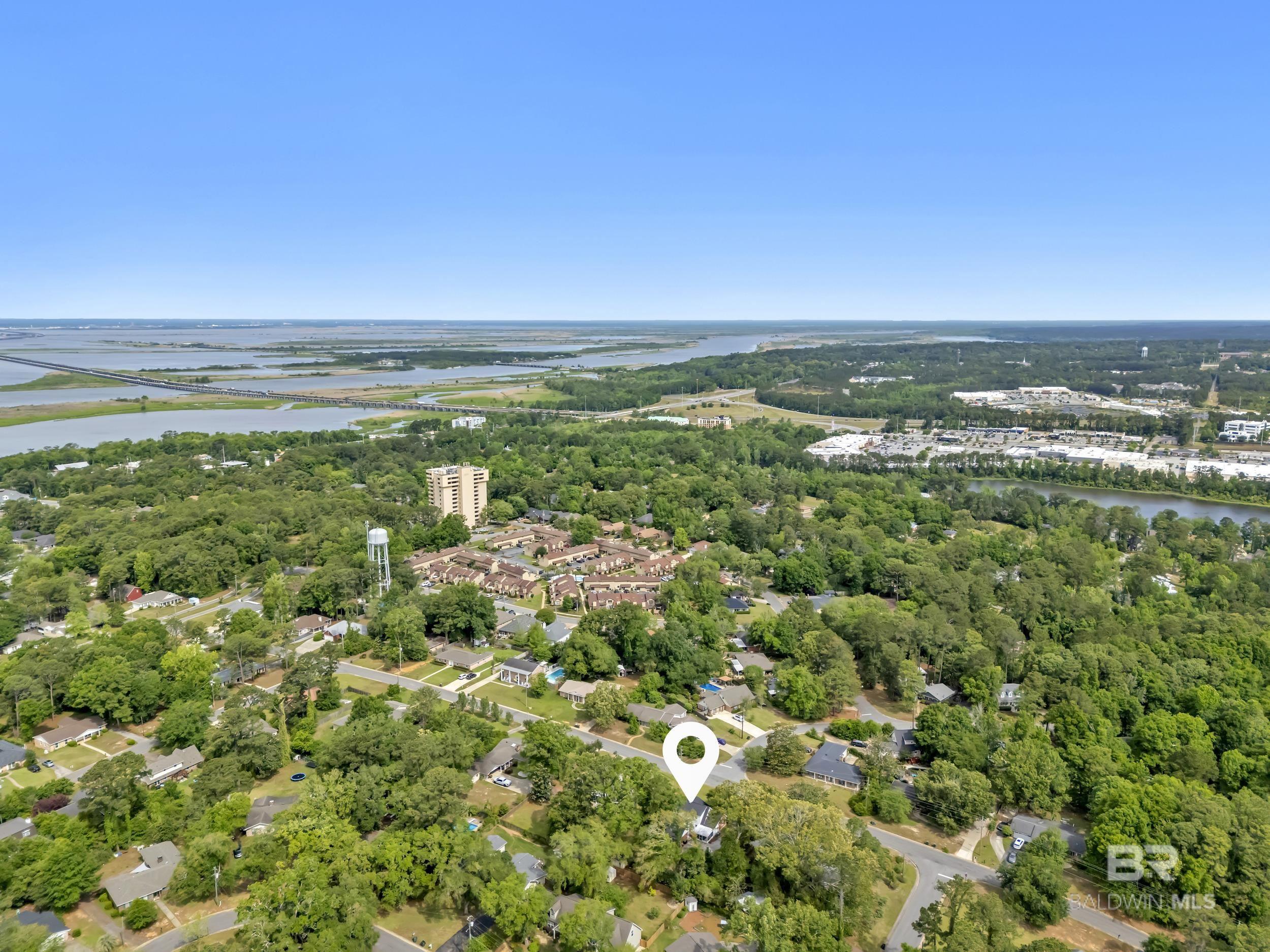160 Country Club Drive, Daphne, AL, 36526