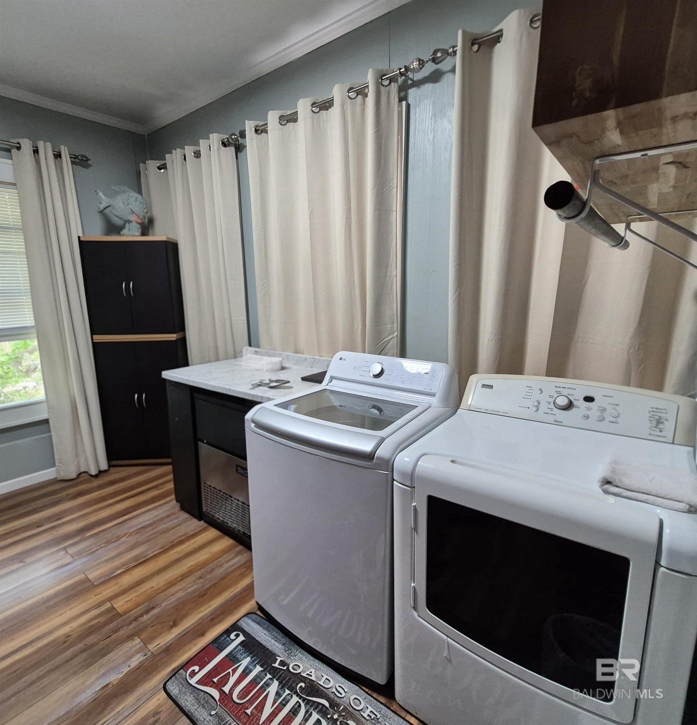 https://zimg.paragon.ice.com/ParagonImages/Property/PG/BCAR/395443/30/0/0/a32d61cadac31ca7c3e9a3e132c9ea9f/7/b08521d6883eac9124373d7a39ecf56d/395443-2bc045bf-e9e3-4d4a-8e73-7e181db59e39.JPG