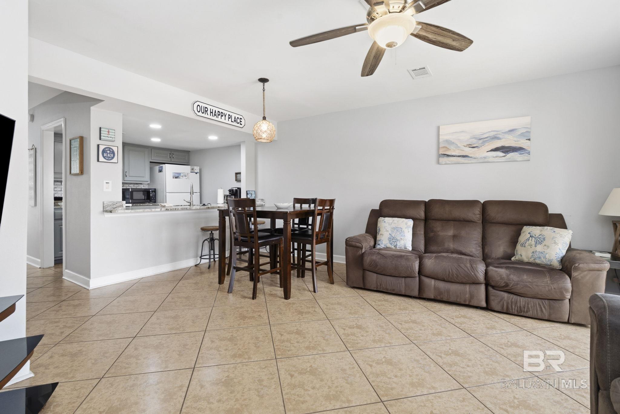 344 E Beach Boulevard UNIT 3, Gulf Shores, AL, 36542