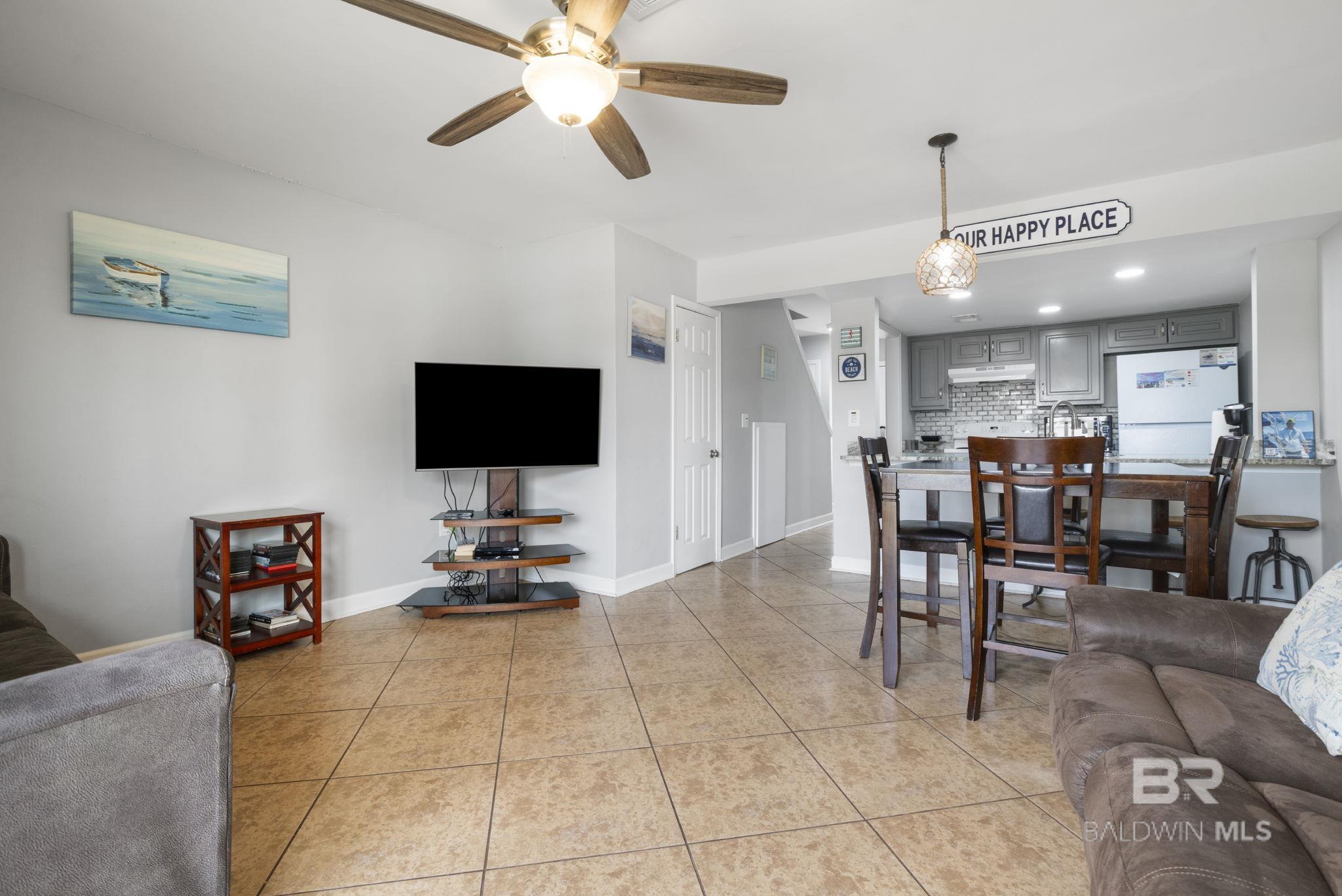 344 E Beach Boulevard UNIT 3, Gulf Shores, AL, 36542