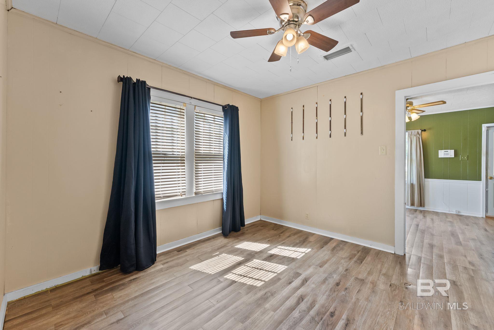 301 W Orange Avenue, Foley, AL, 36535