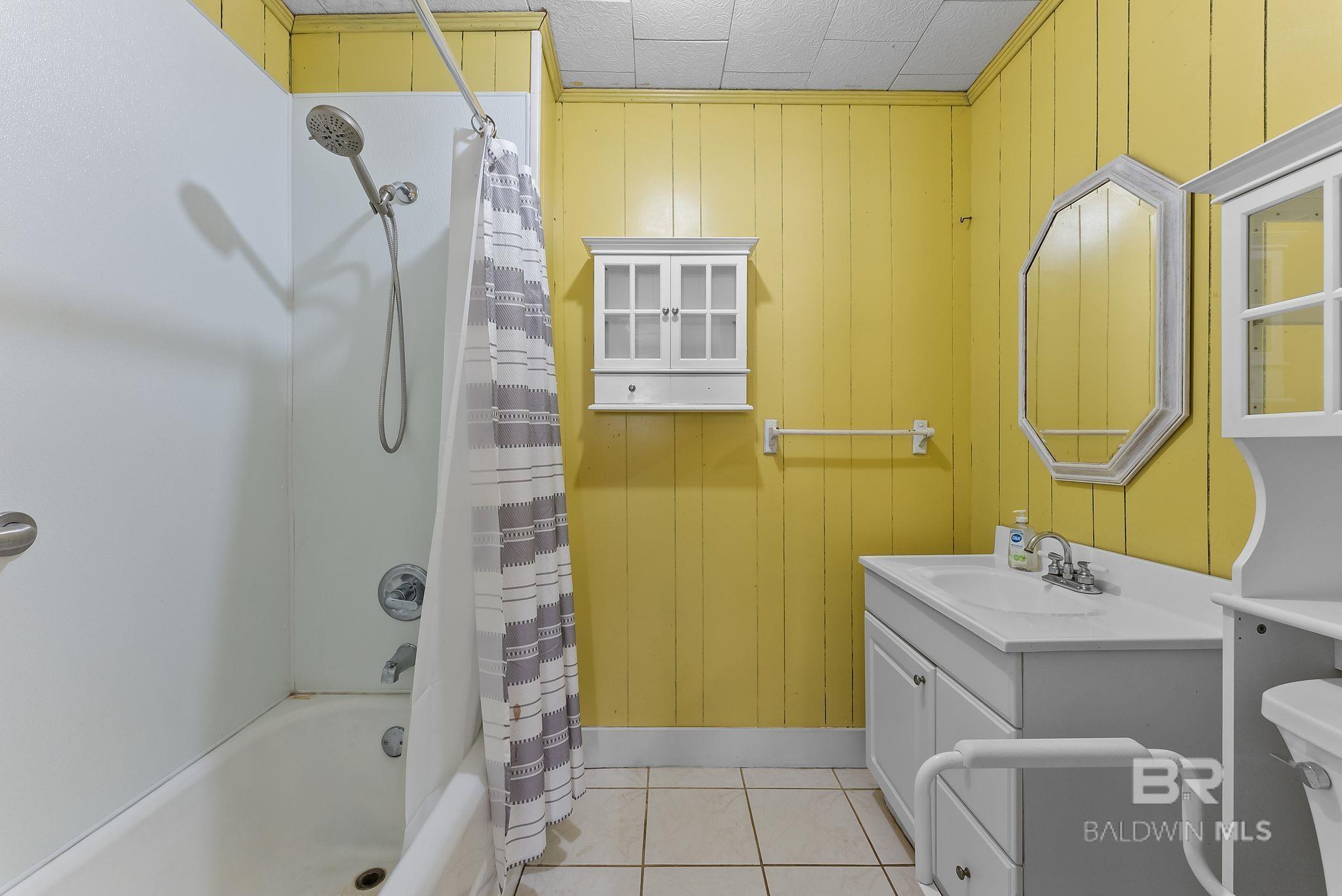 301 W Orange Avenue, Foley, AL, 36535