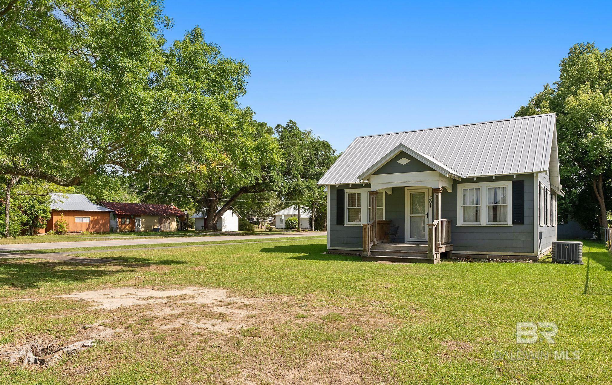301 W Orange Avenue, Foley, AL, 36535