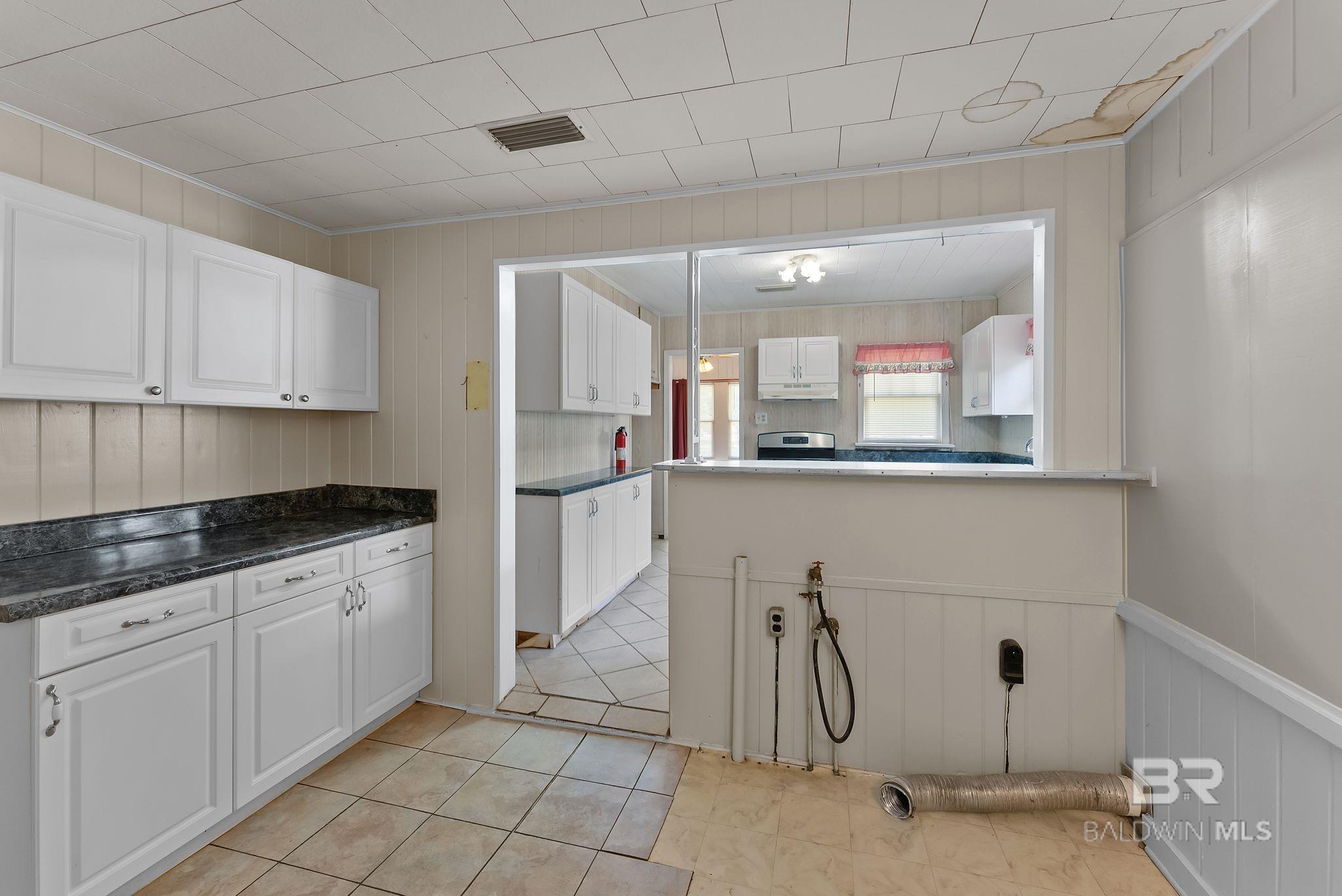 301 W Orange Avenue, Foley, AL, 36535