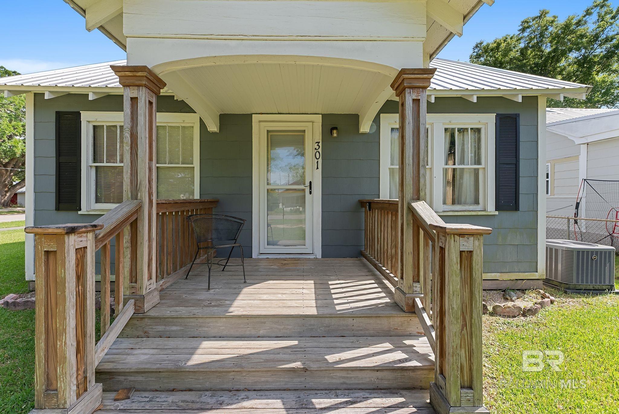 301 W Orange Avenue, Foley, AL, 36535