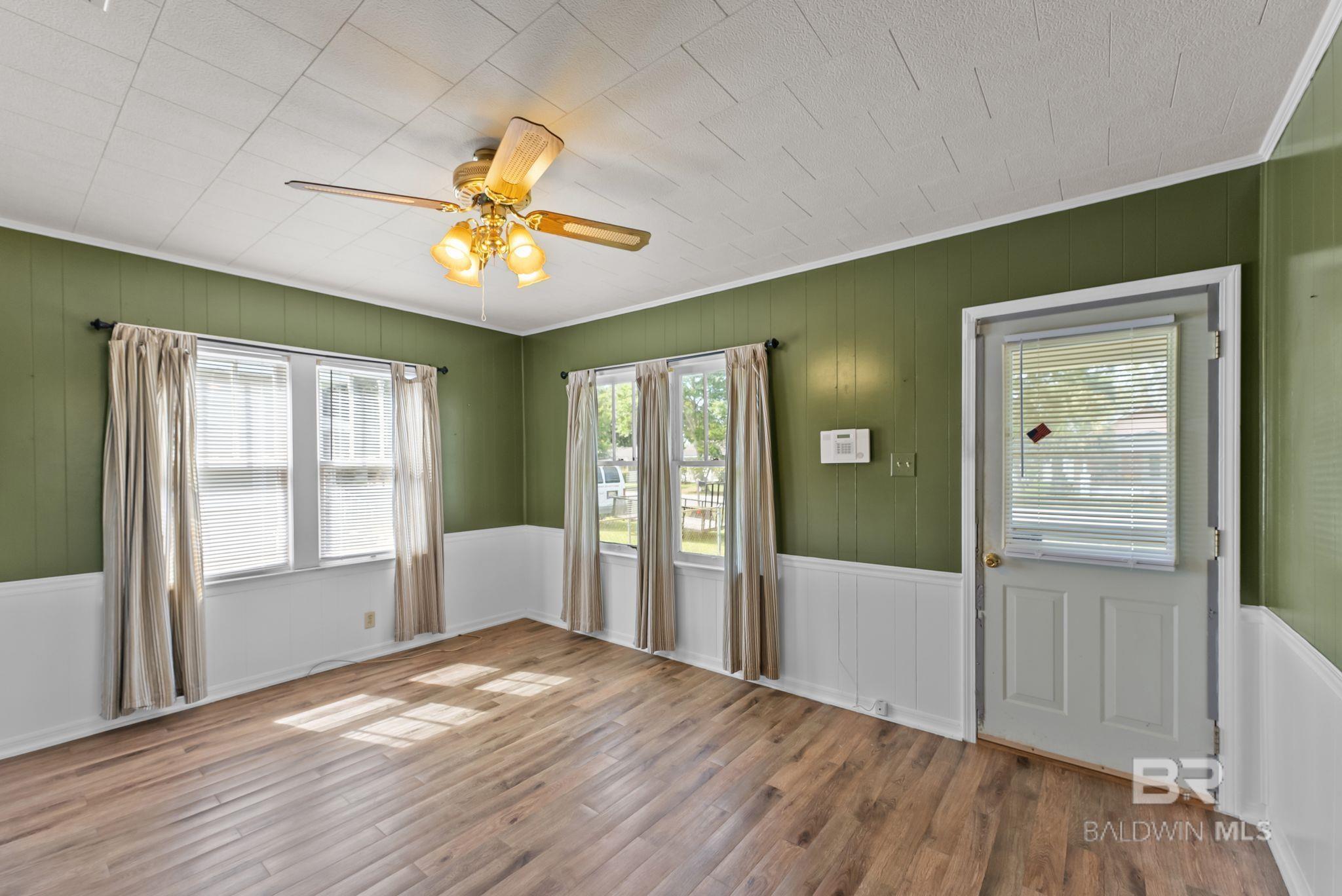 301 W Orange Avenue, Foley, AL, 36535