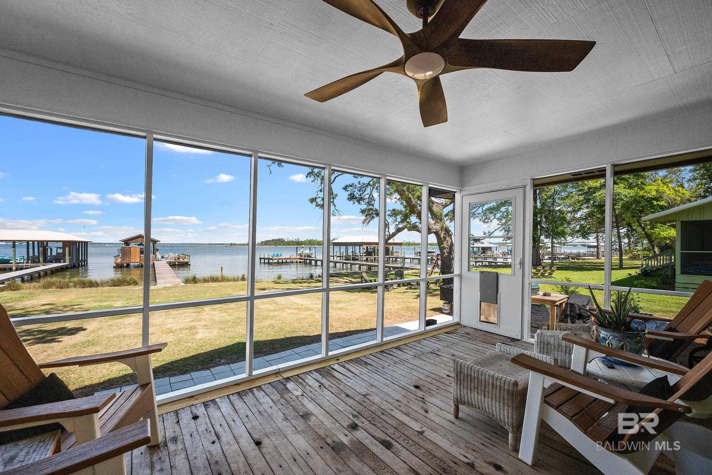 https://zimg.paragon.ice.com/ParagonImages/Property/PG/BCAR/395516/11/0/0/b9e78cca177d0992e0e43b7a8b186051/7/2ae8108fabed87a3803ce4abaf613807/395516-a8e4a2f1-f943-47df-8474-b8a17f0cd8f5.JPG