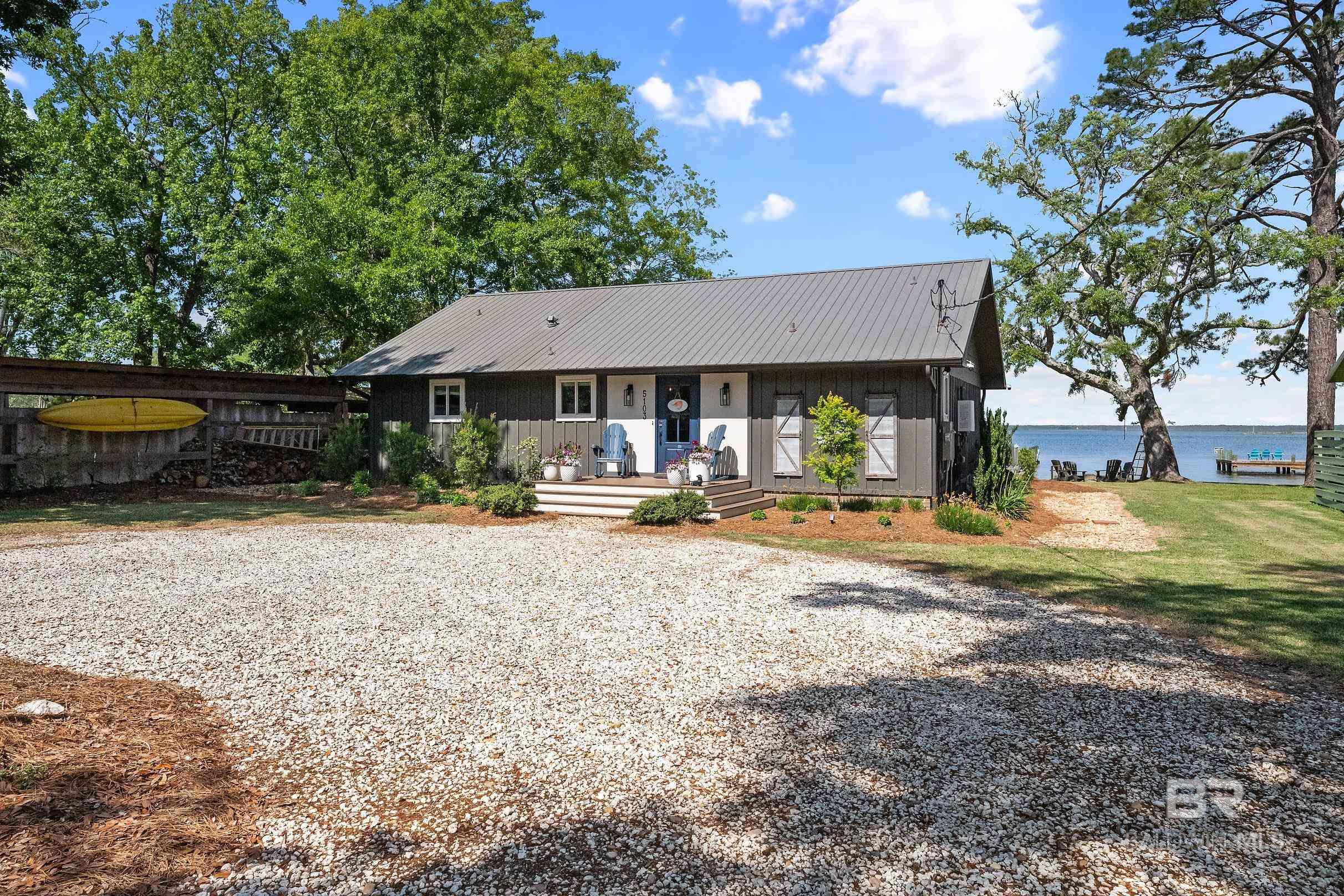 https://zimg.paragon.ice.com/ParagonImages/Property/PG/BCAR/395516/51/0/0/1ac85684b212985959068ad94eccb563/7/2ae8108fabed87a3803ce4abaf613807/395516-64bbfeb3-9800-41b7-9c6b-3a767d9477dc.JPG