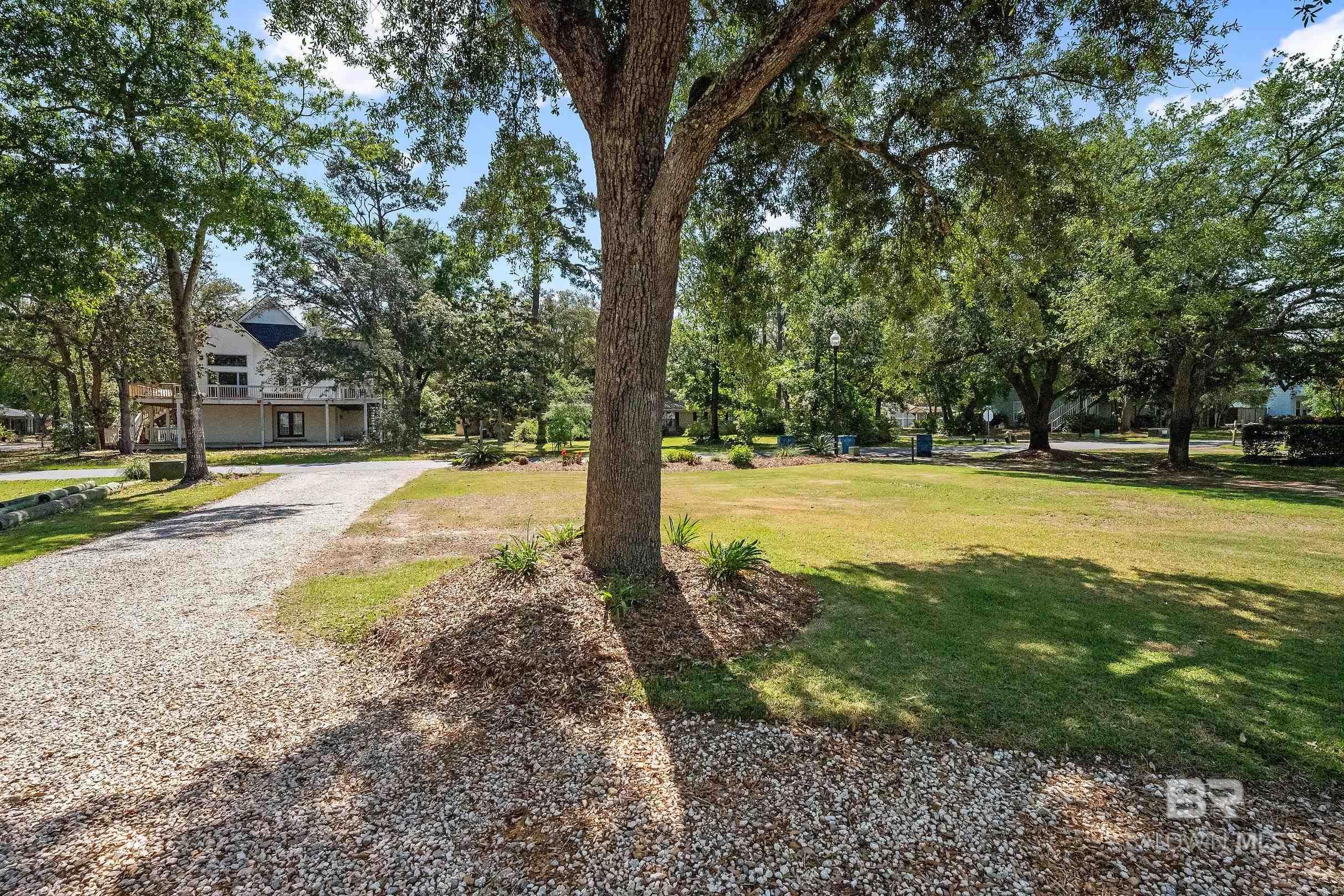 https://zimg.paragon.ice.com/ParagonImages/Property/PG/BCAR/395516/53/0/0/ba69074096dc3b5a8c8e36b2f7421d63/7/2ae8108fabed87a3803ce4abaf613807/395516-c71b36d8-2e22-487a-9d29-65c24b209391.JPG
