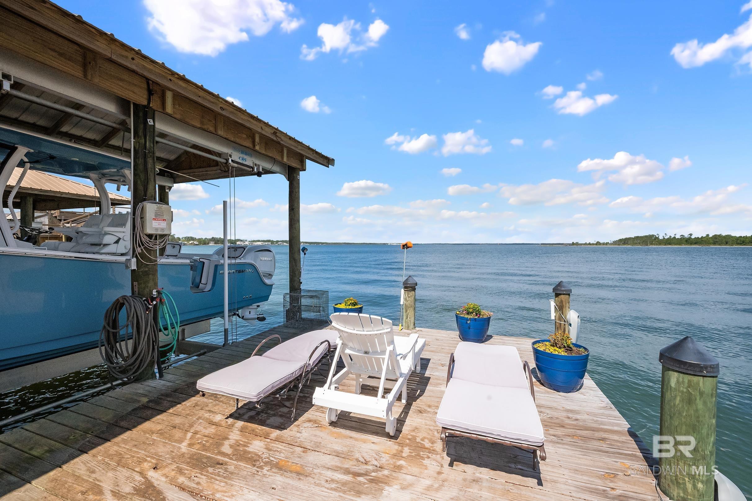 https://zimg.paragon.ice.com/ParagonImages/Property/PG/BCAR/395516/62/0/0/c35bfb2d2d18c9ae1566bb131e0b7639/7/2ae8108fabed87a3803ce4abaf613807/395516-5a31e70e-3d83-47b6-9bd3-5cfa0e15ef63.JPG