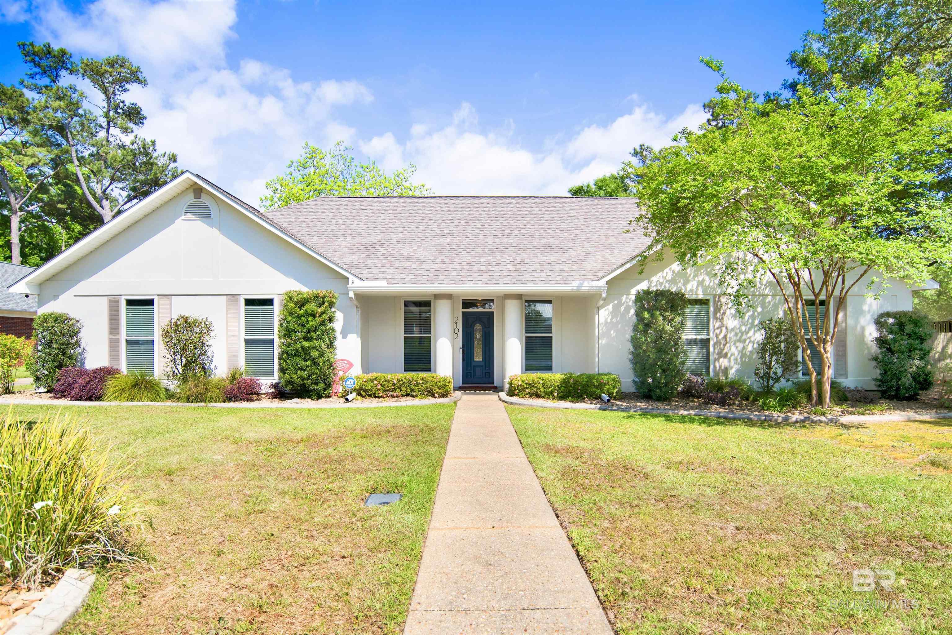 2102 Westchester Drive