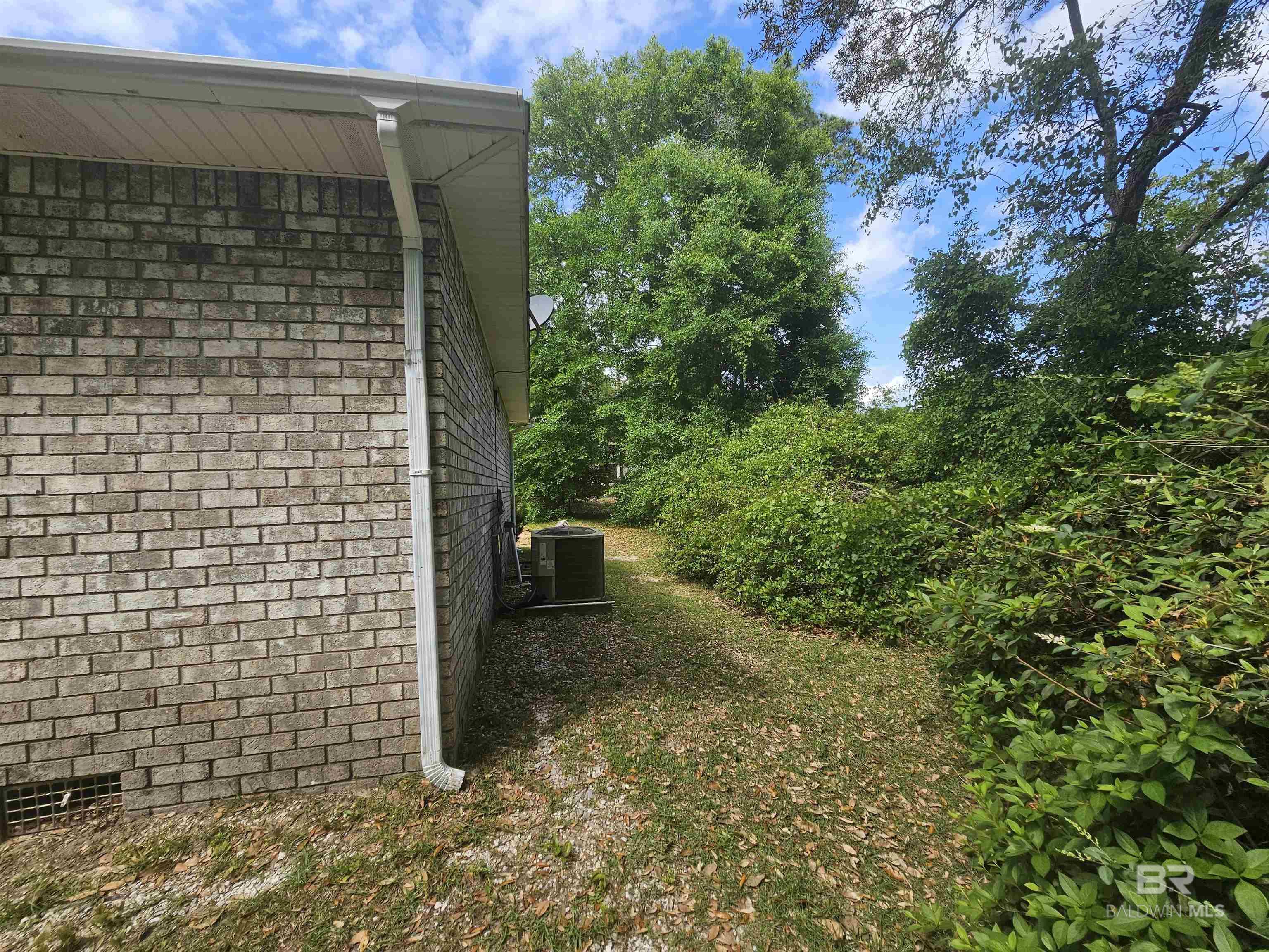 2700 Pine Ridge Drive, Lillian, AL, 36549