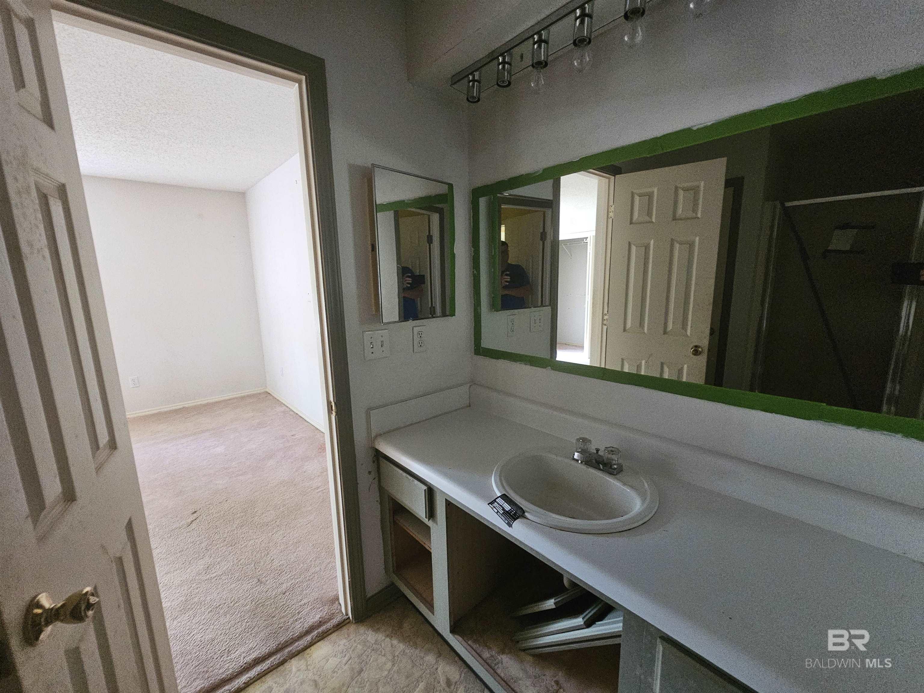 2700 Pine Ridge Drive, Lillian, AL, 36549