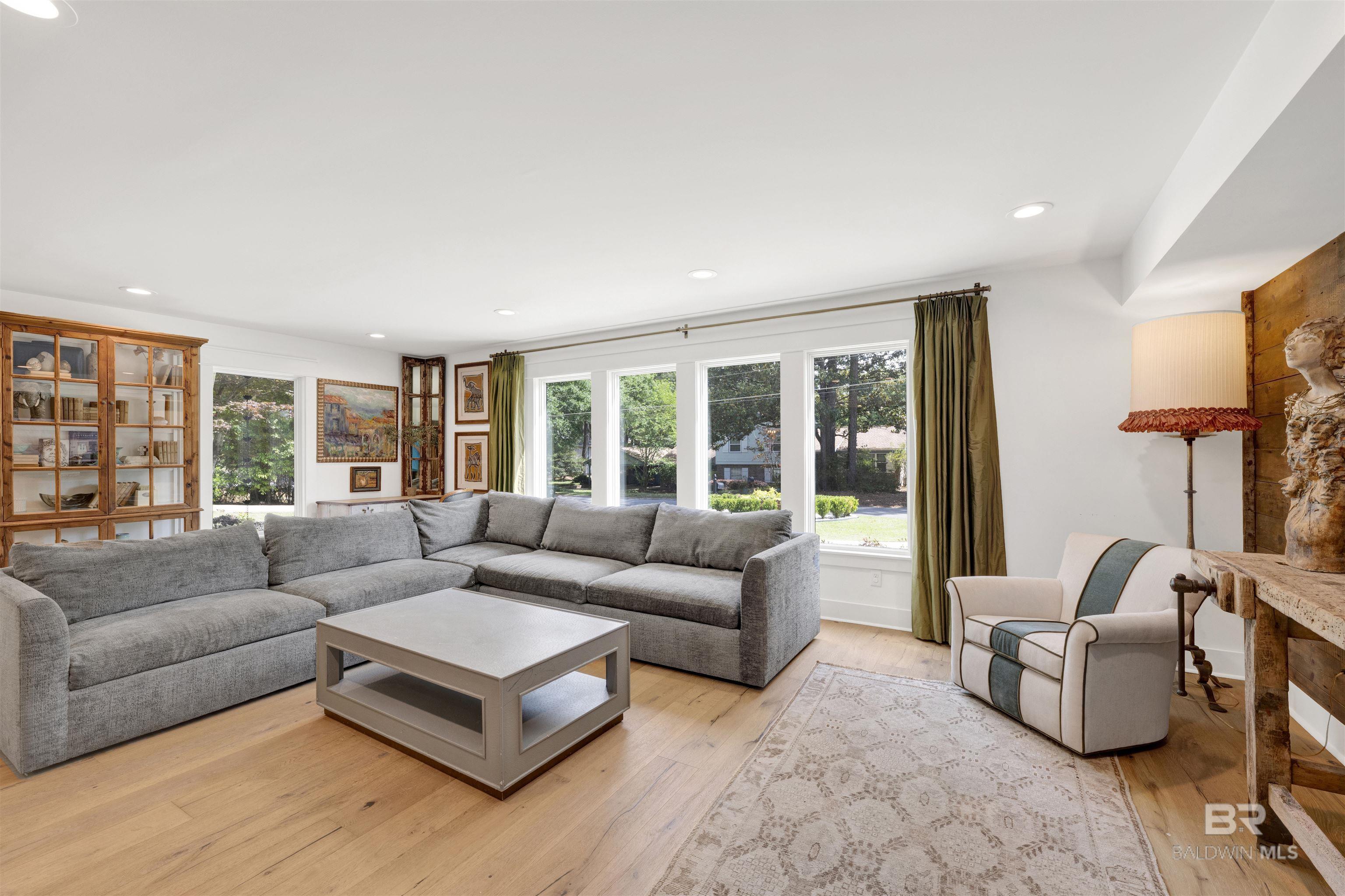 703 Greenwood Avenue, Fairhope, AL, 36532