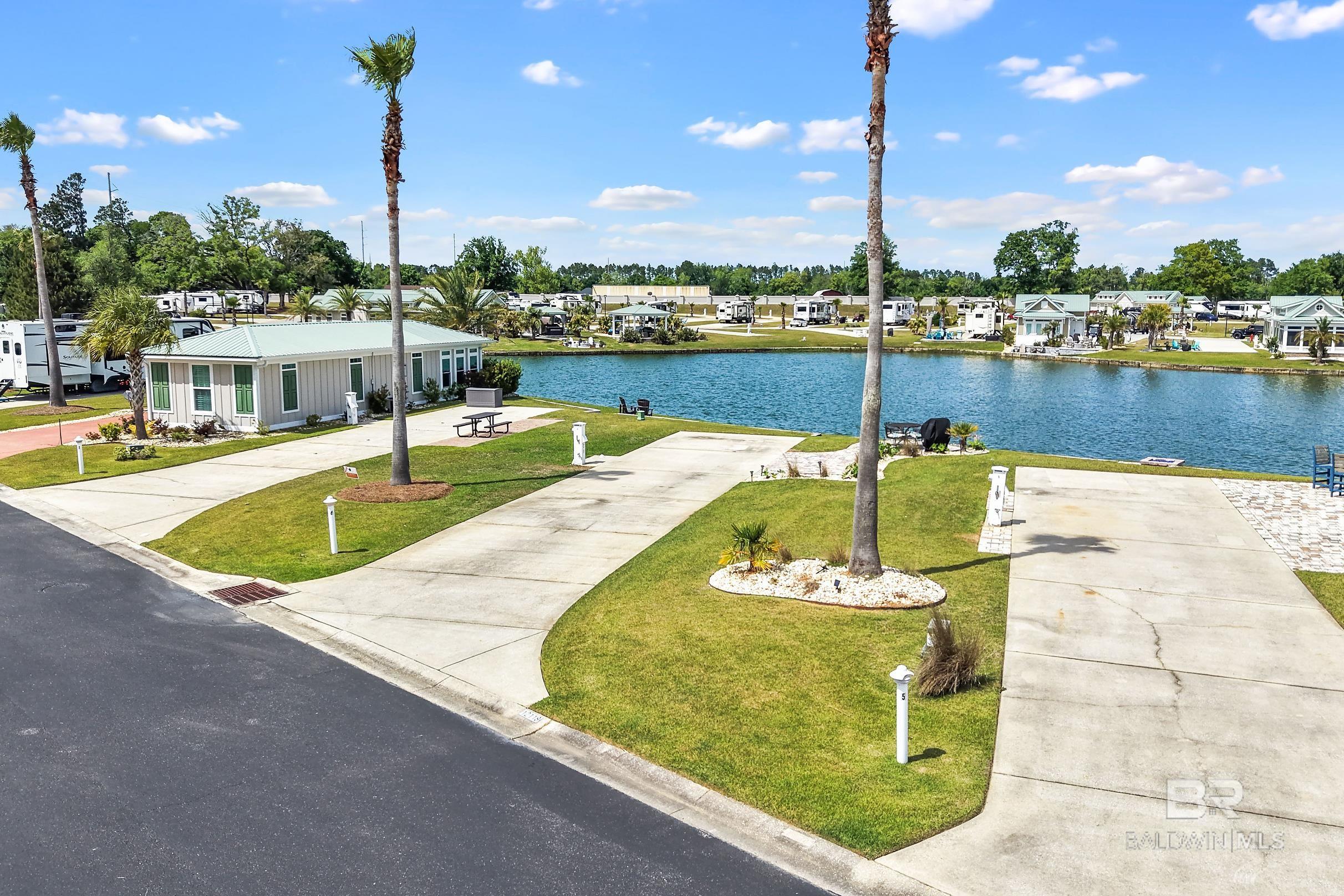 12118 Gateway Drive, Elberta, AL, 36530