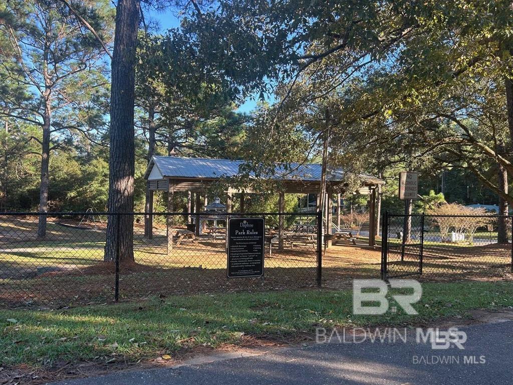 707 Daphmont Drive, Daphne, AL, 36526