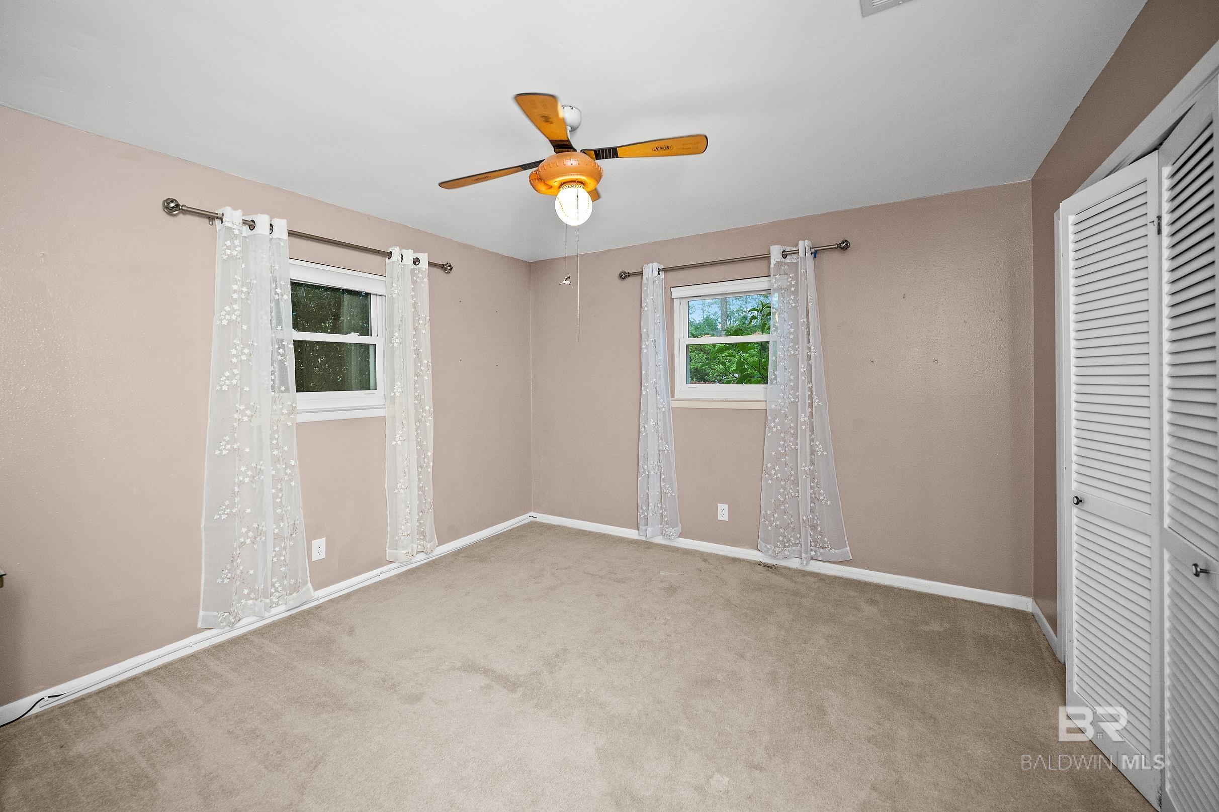 https://zimg.paragon.ice.com/ParagonImages/Property/PG/BCAR/395588/29/0/0/b69d5de959608cf4f6d93b190d9b2b15/7/c65644306444078091ed5d986cd38a6a/395588-b9d13585-94c9-4fe7-930d-c58536d6dc97.JPG