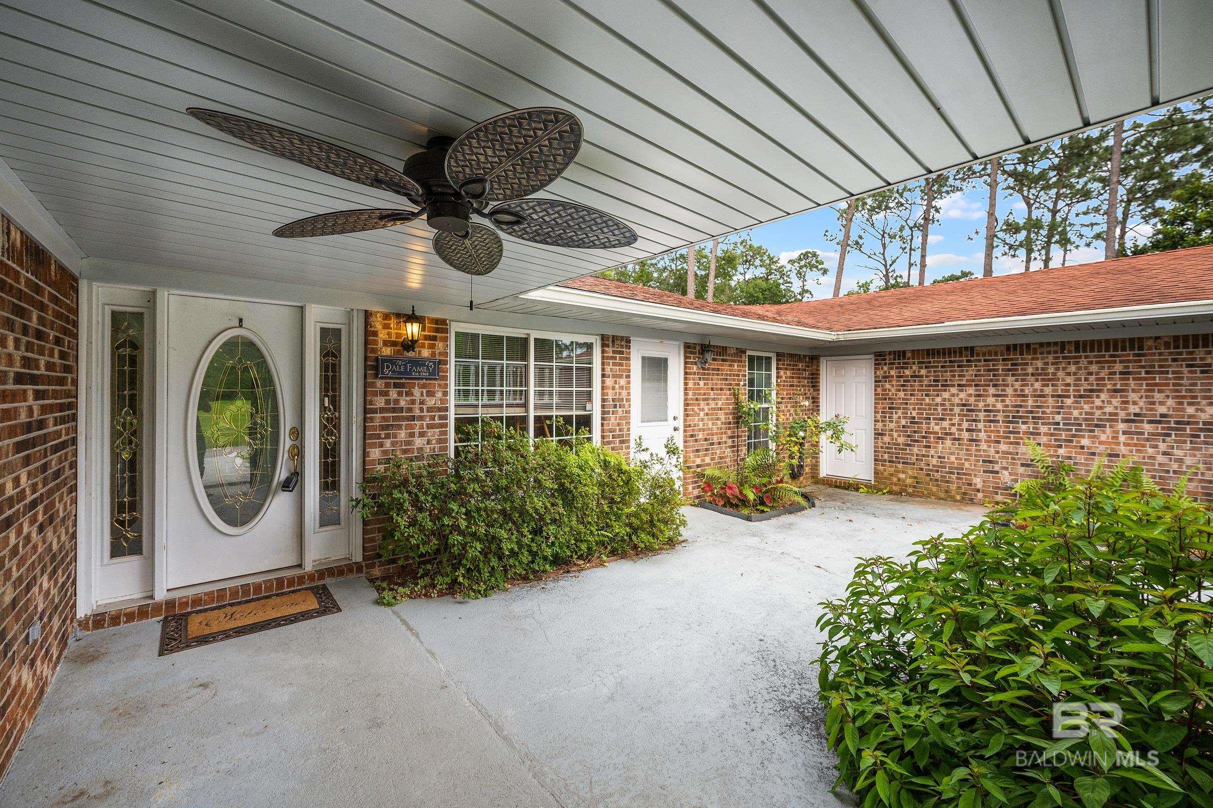 https://zimg.paragon.ice.com/ParagonImages/Property/PG/BCAR/395588/30/0/0/455748834be8f136b4393d8b8af2b25a/7/c65644306444078091ed5d986cd38a6a/395588-7df145ad-79c2-4bab-828f-674effd1b315.JPG