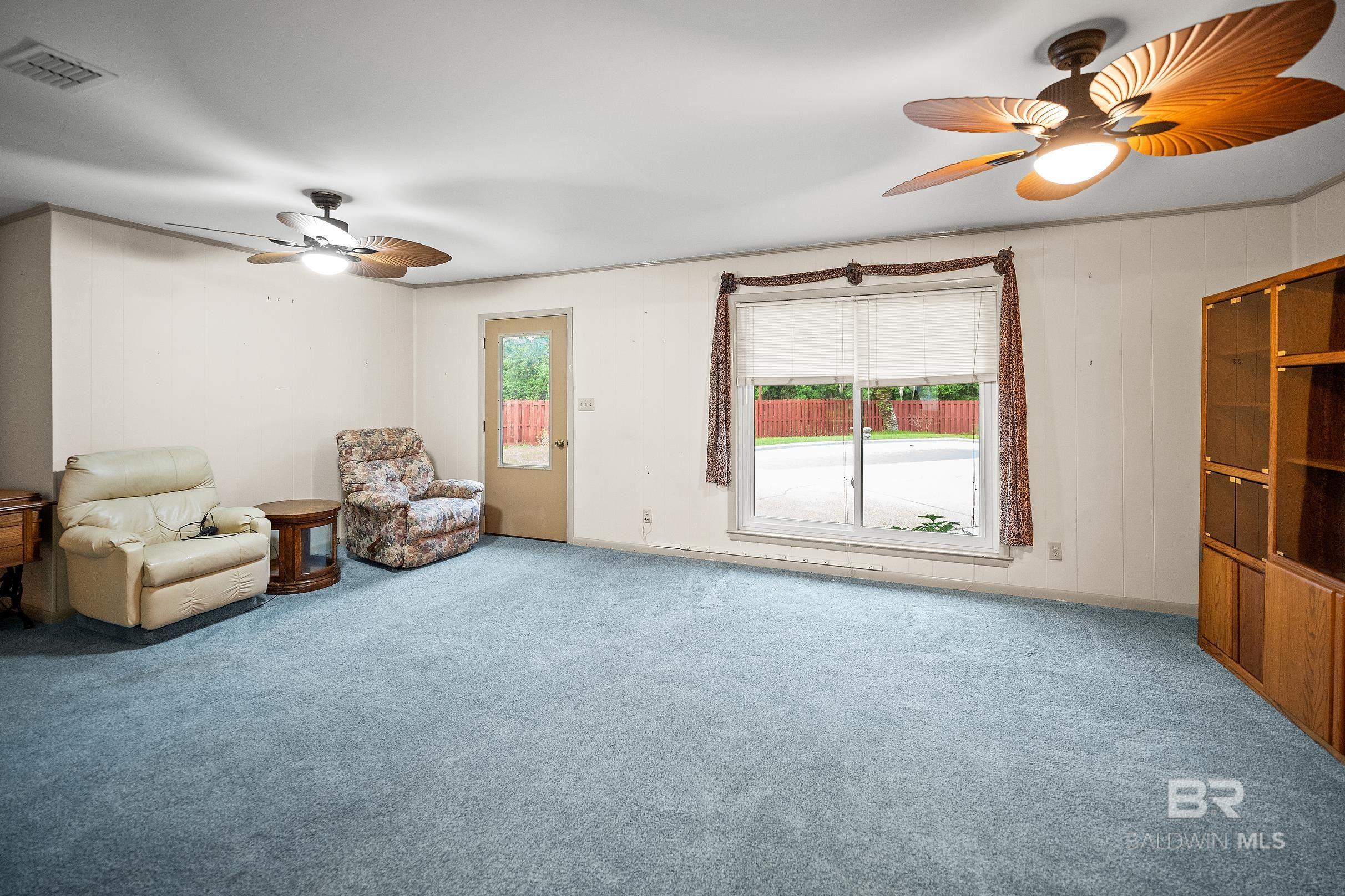https://zimg.paragon.ice.com/ParagonImages/Property/PG/BCAR/395588/39/0/0/26353d46f0db33abd631c28dae5f50c0/7/c65644306444078091ed5d986cd38a6a/395588-939525ae-bed7-40c3-9ede-0af500c2dc81.JPG