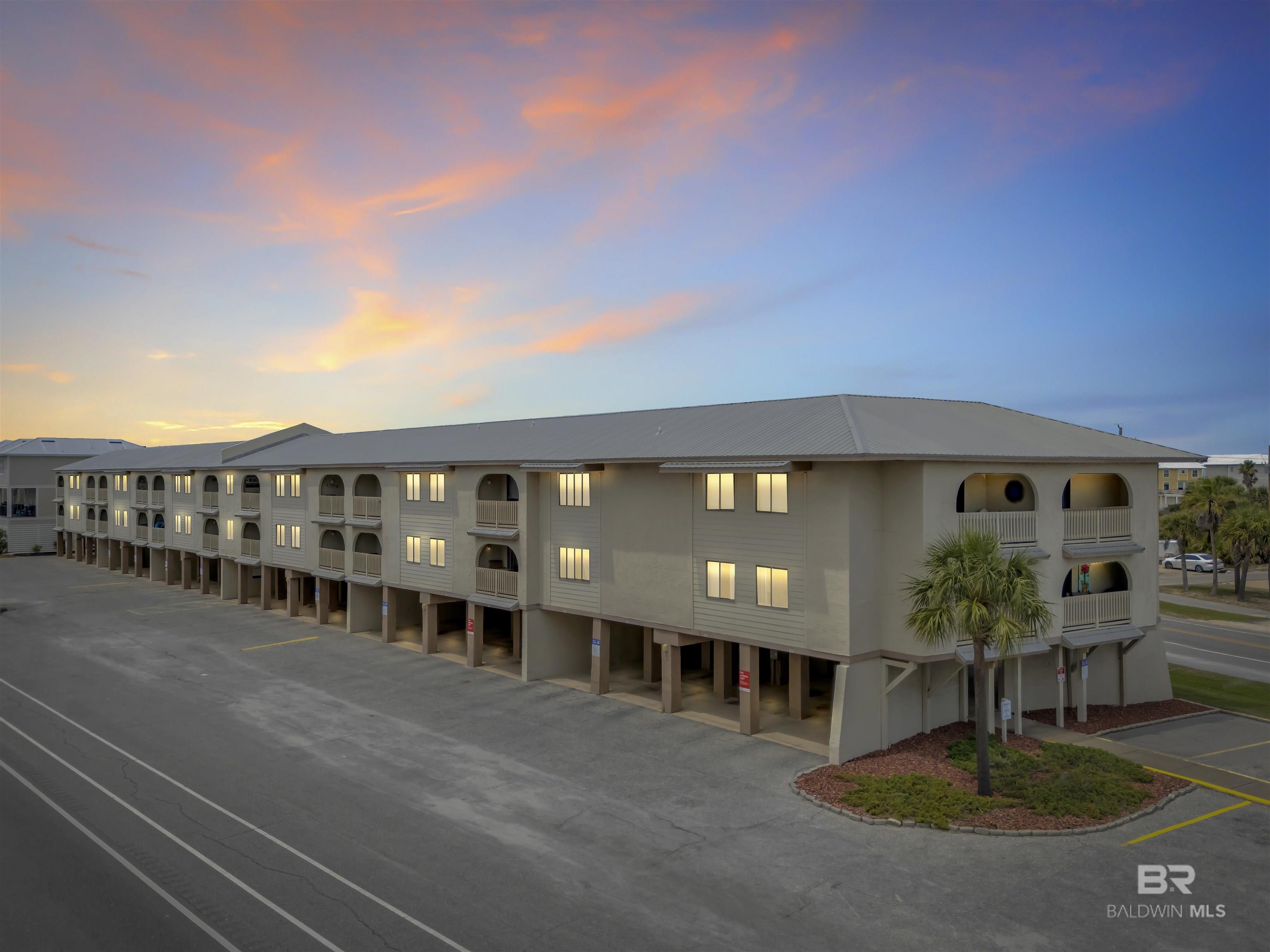 Gulf Shores Elementary School - Homes for Sale