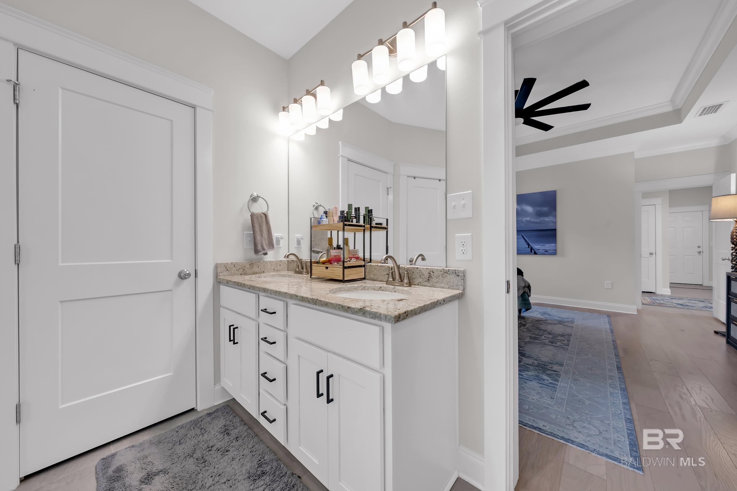 https://zimg.paragon.ice.com/ParagonImages/Property/PG/BCAR/395619/22/0/0/a775a14e0afa606393426d2197e21350/7/bfcda28688a6e9c8226f0ccaf79524a5/395619-b7cef32e-2b51-4da6-b77d-6af3754e2b8b.JPG