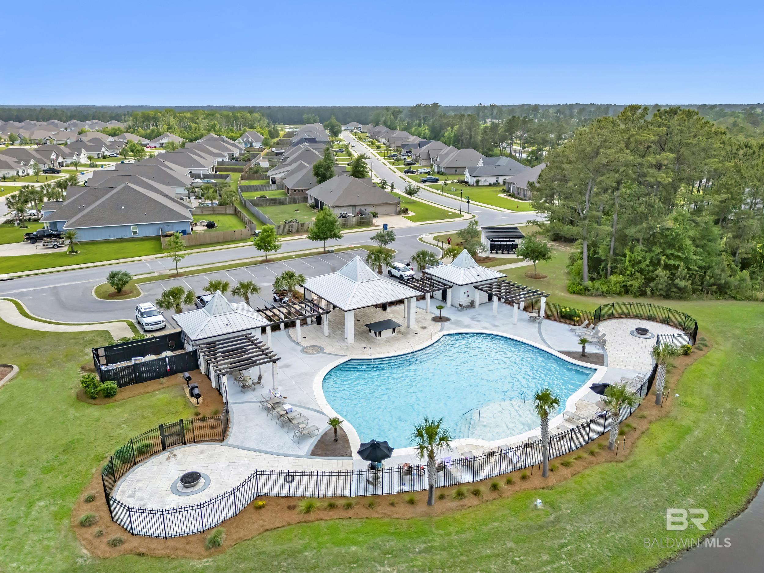 https://zimg.paragon.ice.com/ParagonImages/Property/PG/BCAR/395619/40/0/0/be1a9d2dfd5ec9b7c204cb4d0561fc66/7/bfcda28688a6e9c8226f0ccaf79524a5/395619-a4f46e96-ee97-42e0-9b2a-b88281b24601.JPG