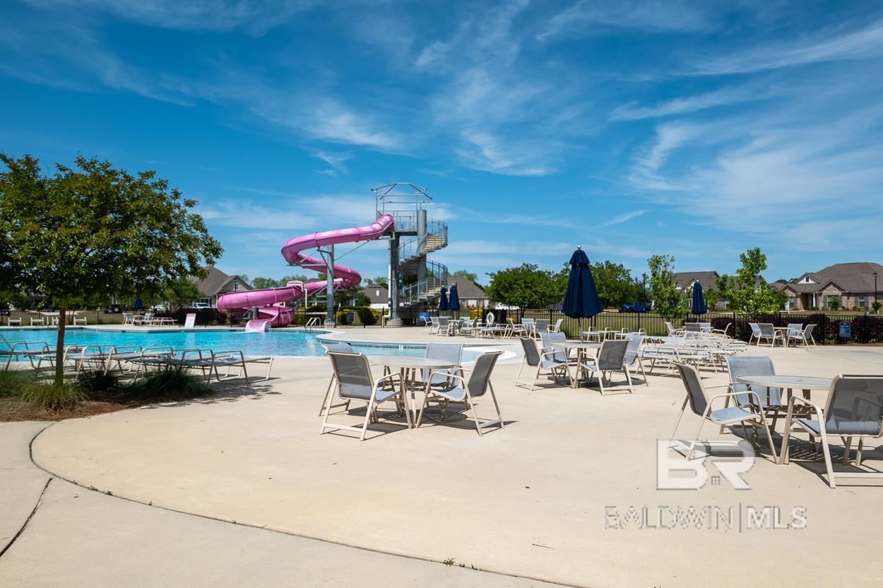 https://zimg.paragon.ice.com/ParagonImages/Property/PG/BCAR/395623/36/0/0/f8c21bdcd2259b6e88f48fbdd2472de3/7/c31951f5c8d7924bb9f0112e6368fef9/395623-fa084151-0c52-457d-a416-61224ec2e691.JPG