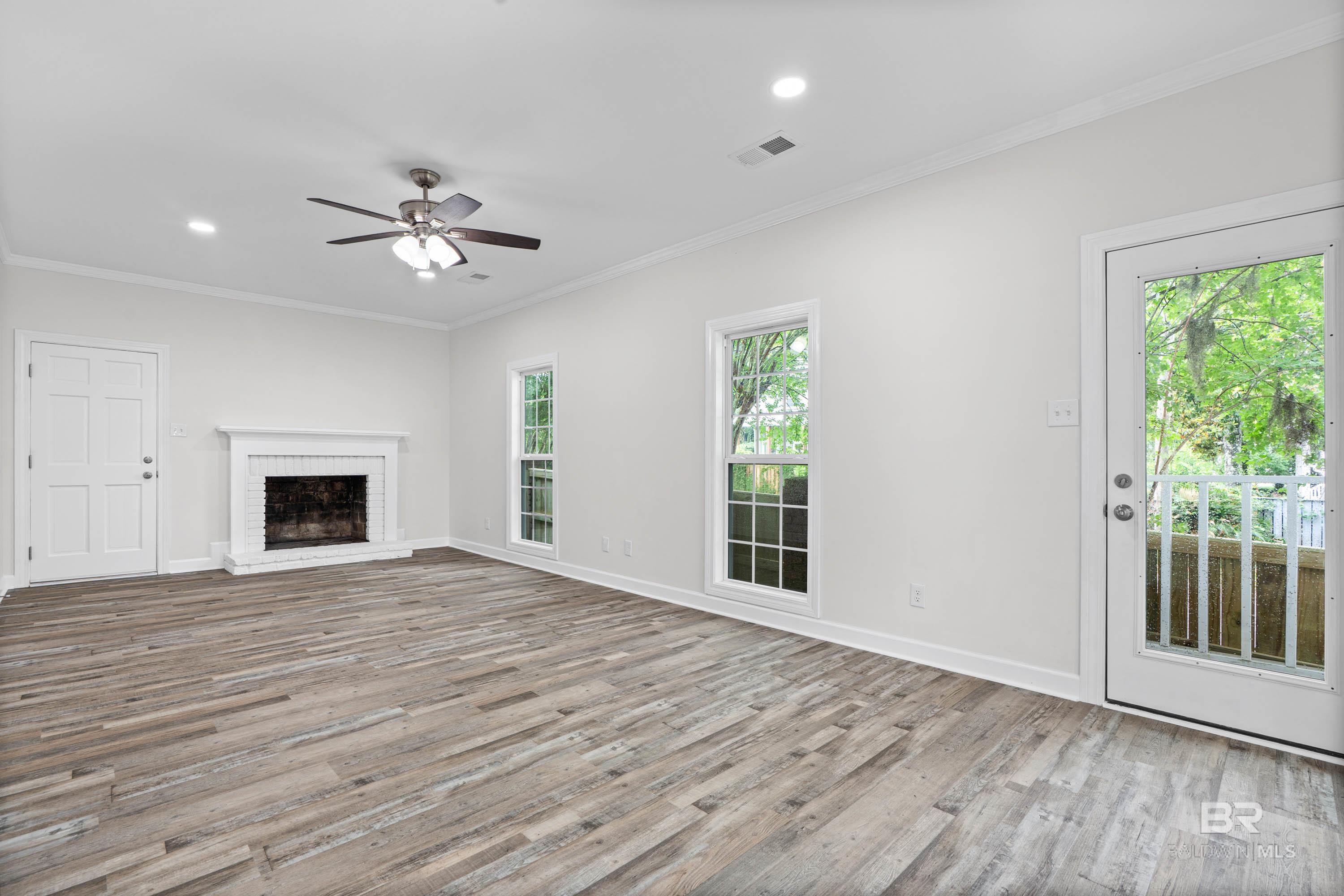 https://zimg.paragon.ice.com/ParagonImages/Property/PG/BCAR/395629/18/0/0/47fdd9bf2c7a9c776883d3f501a1f8d3/7/549d738e3e50b78a32b178dbe3752369/395629-2c5a470d-dd7e-4b57-8464-3ec074223d97.JPG