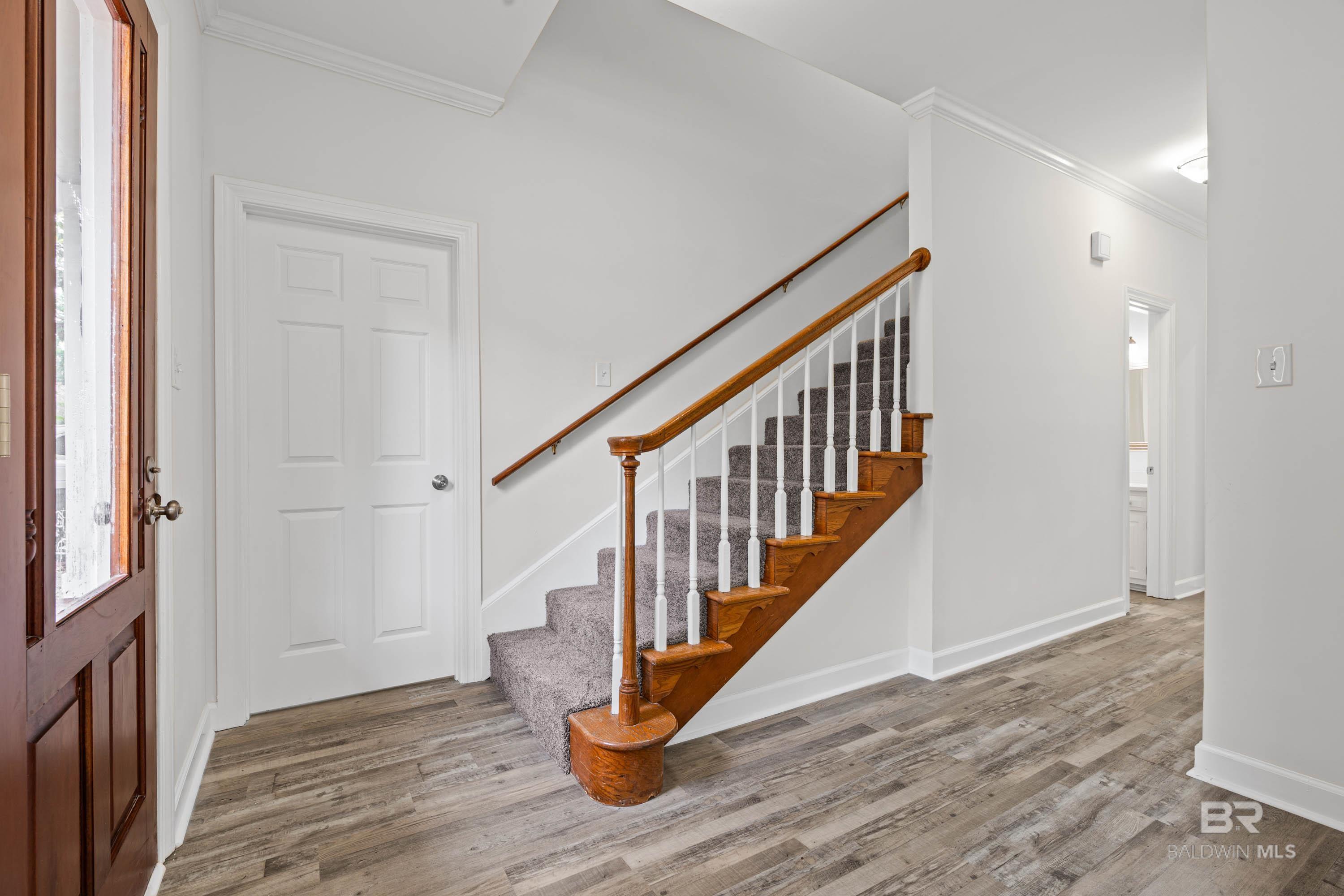 https://zimg.paragon.ice.com/ParagonImages/Property/PG/BCAR/395629/9/0/0/c5e12821c01862ea9838f699420f3d61/7/549d738e3e50b78a32b178dbe3752369/395629-2d71983c-4415-4ee2-a47d-369efa8f1d57.JPG