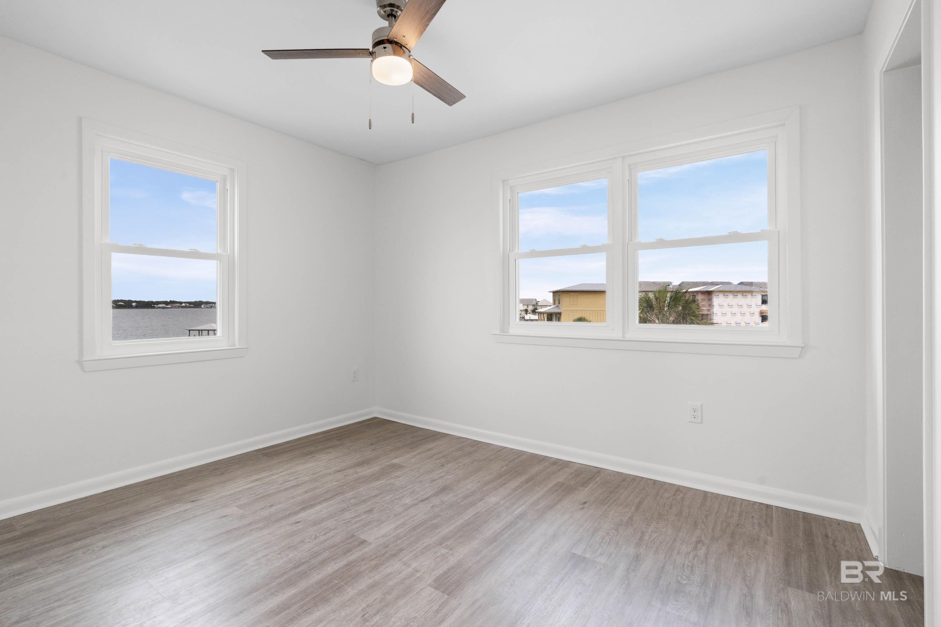 https://zimg.paragon.ice.com/ParagonImages/Property/PG/BCAR/395635/19/0/0/e95691d883b573235206109ed96e359a/7/d92bd3056de6e3c3d1584863be9d4adc/395635-9c6829fe-a2af-423e-9fb5-ca838c51495e.JPG