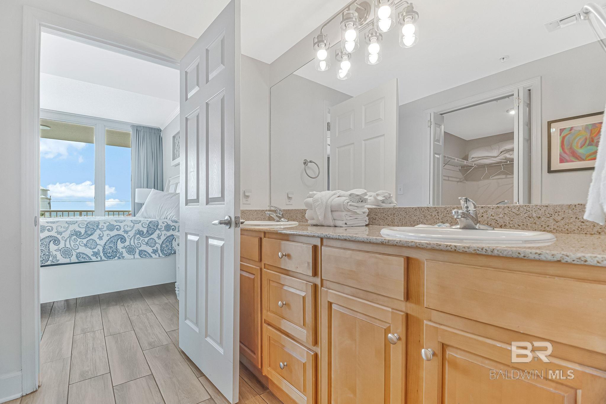 1524 WEST BEACH Boulevard UNIT 202, Gulf Shores, AL, 36542