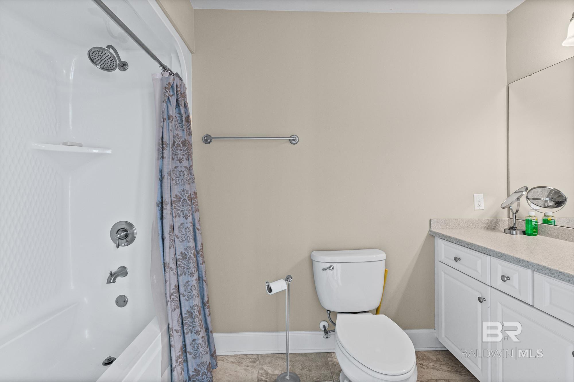 https://zimg.paragon.ice.com/ParagonImages/Property/PG/BCAR/395690/13/0/0/40715e4223640d98370816128a3ded97/7/f67e07ff412aee602a79c597c2ce61e2/395690-e2d42329-bf66-4f63-ba05-e3c946df825a.JPG